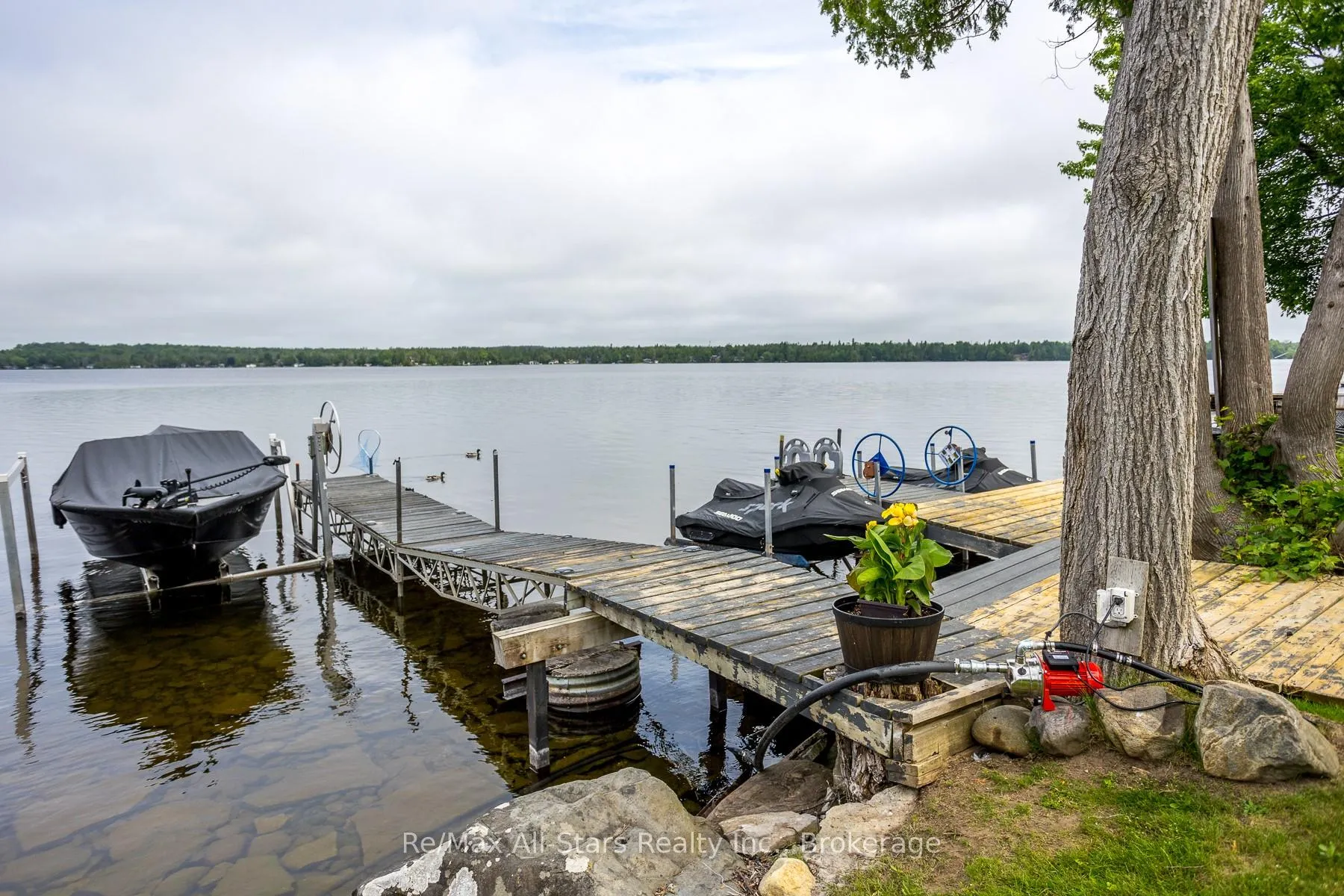Photo 5 of 53 Meachin Drive, Kawartha Lakes, Verulam — HOMEH
