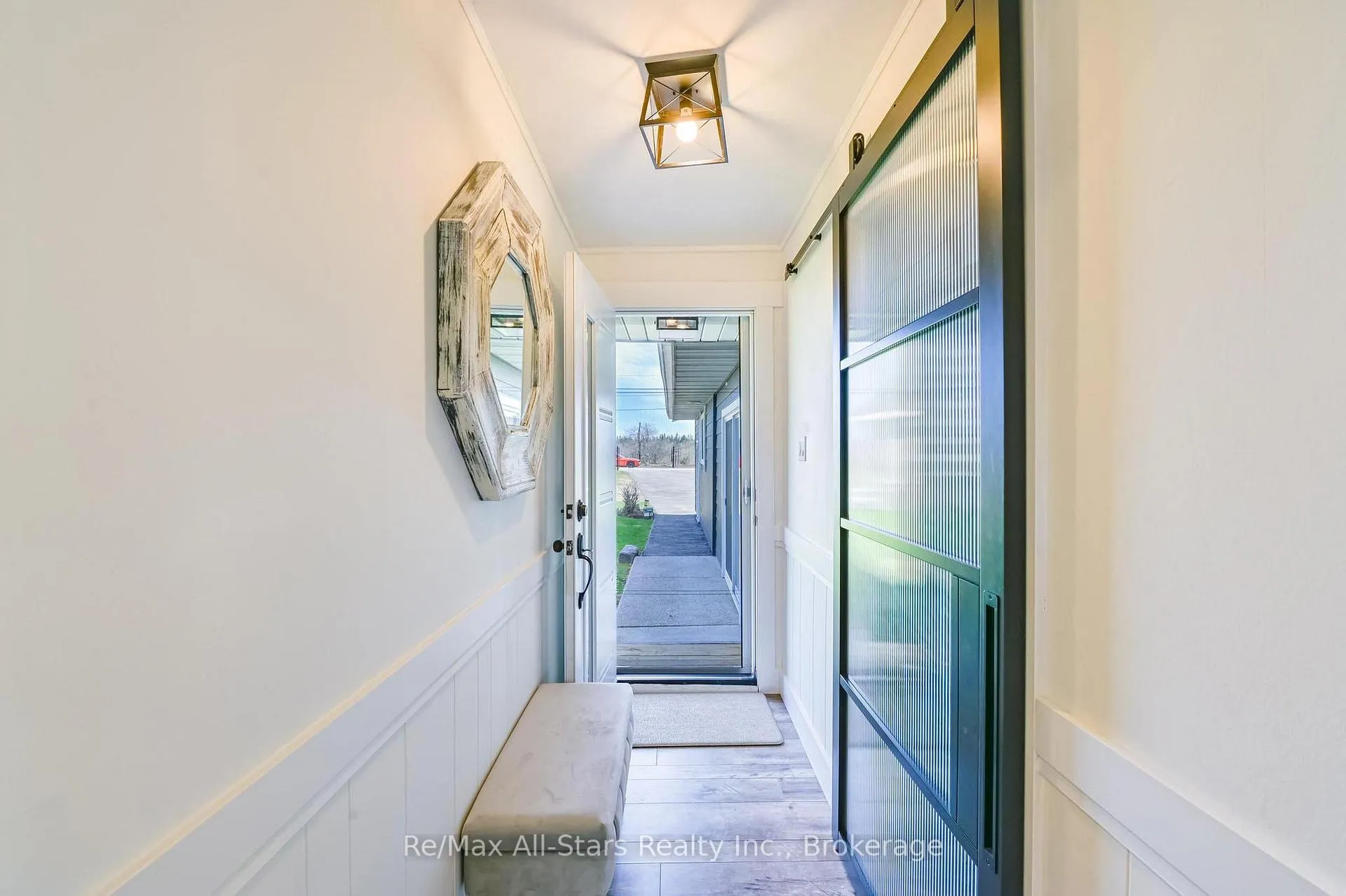 Photo 6 of 53 Meachin Drive, Kawartha Lakes, Verulam — HOMEH