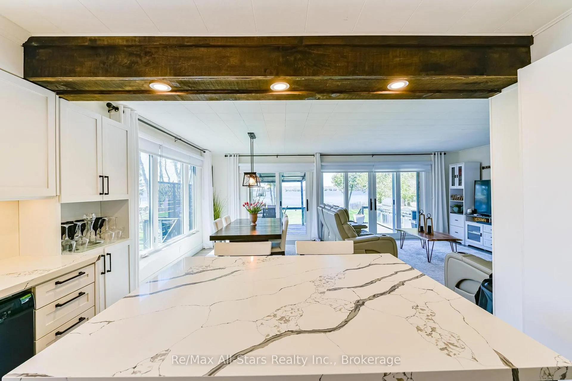 Photo 13 of 53 Meachin Drive, Kawartha Lakes, Verulam — HOMEH