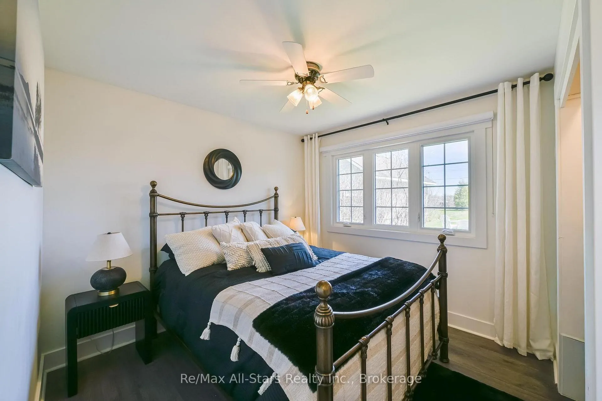 Photo 18 of 53 Meachin Drive, Kawartha Lakes, Verulam — HOMEH