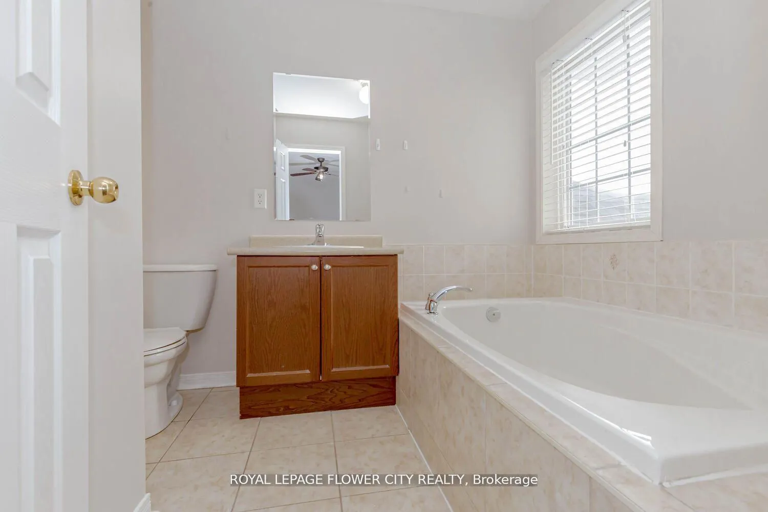 Photo 13 of 1510 Ceresino Crescent, Innisfil, Alcona — HOMEH