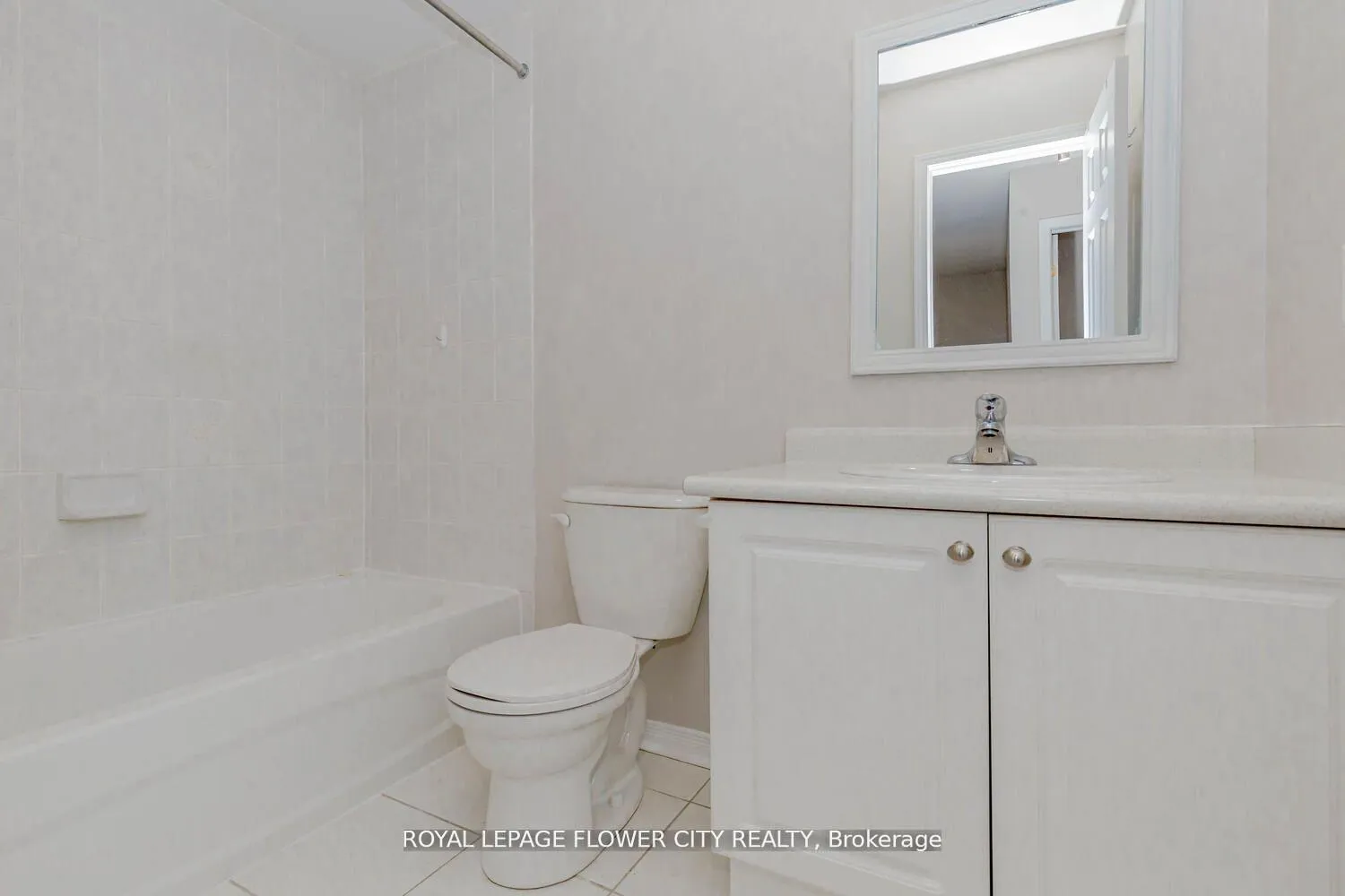 Photo 18 of 1510 Ceresino Crescent, Innisfil, Alcona — HOMEH