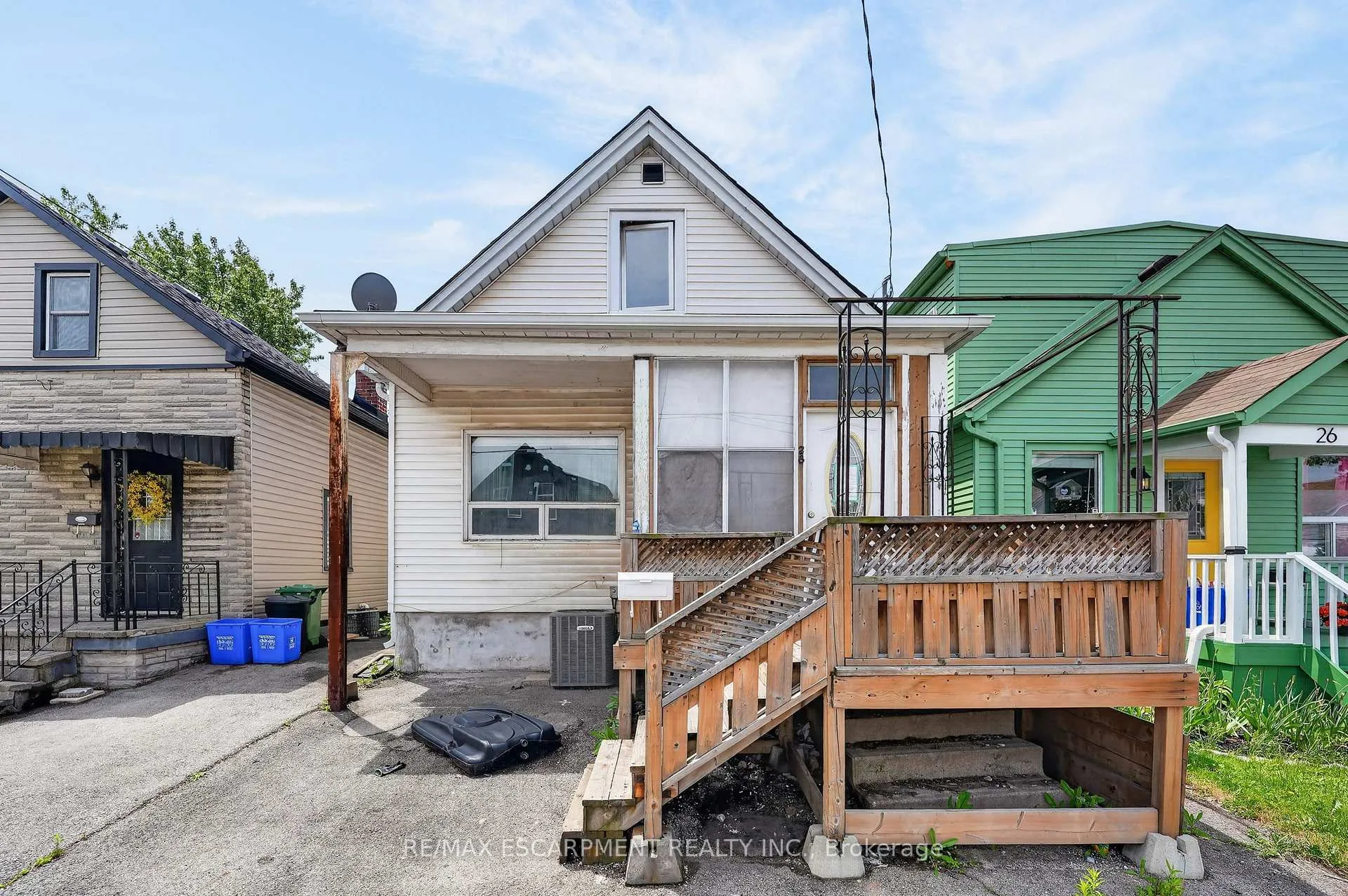 Photo 1 of 28 Cambridge Avenue, Hamilton, Crown Point — HOMEH