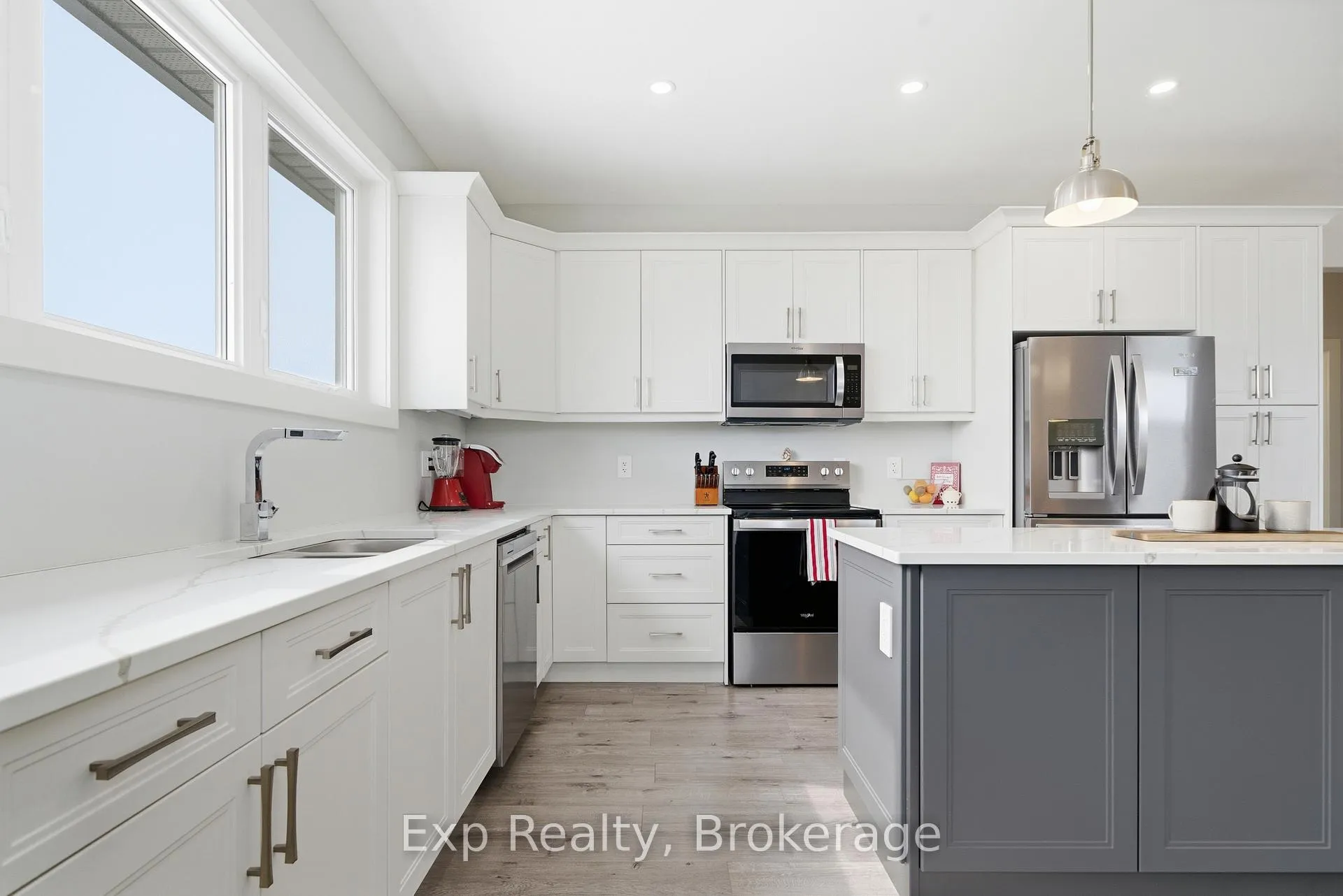 Photo 10 of 52 Meagan Lane, Quinte West, Frankford Ward — HOMEH