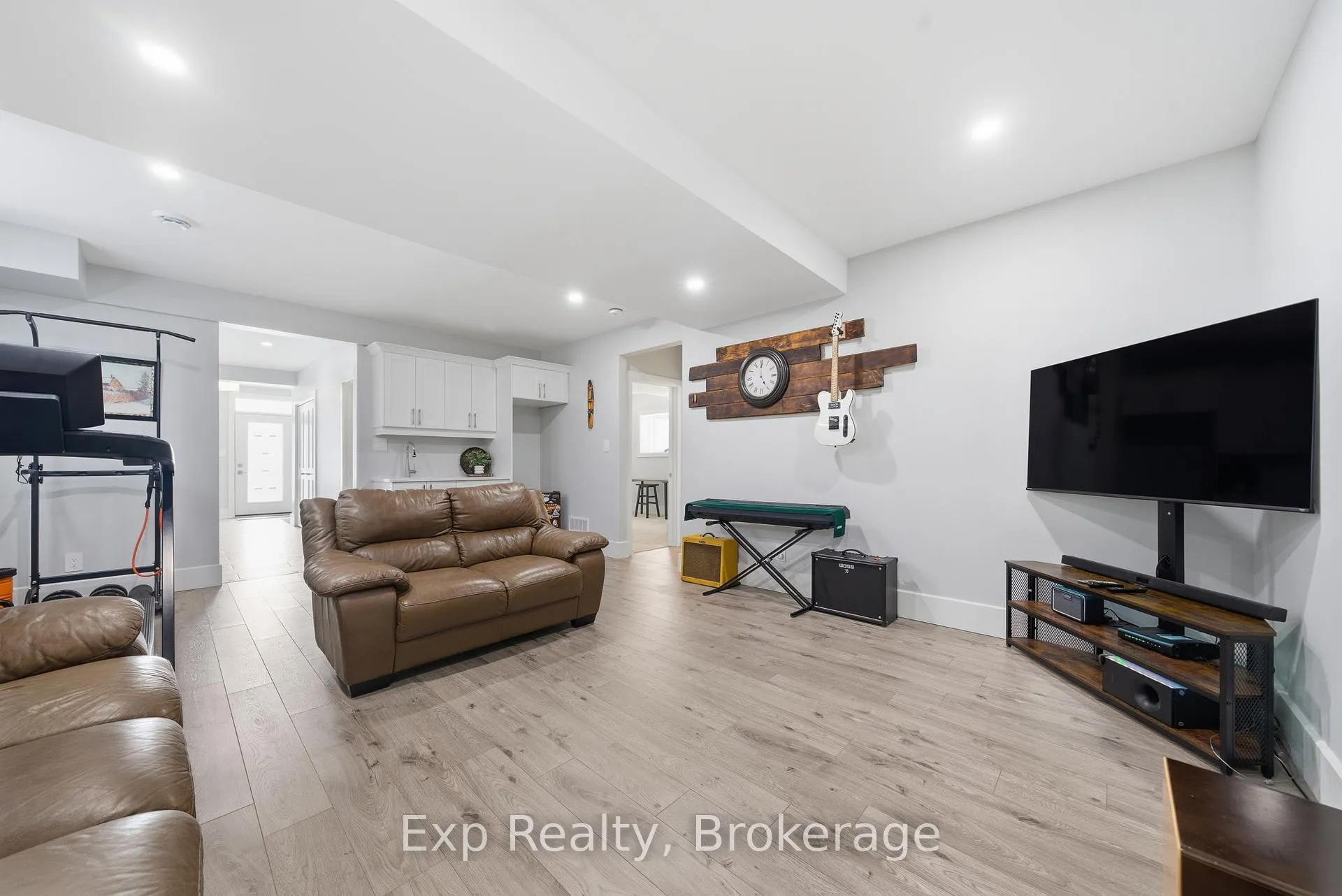 Photo 36 of 52 Meagan Lane, Quinte West, Frankford Ward — HOMEH