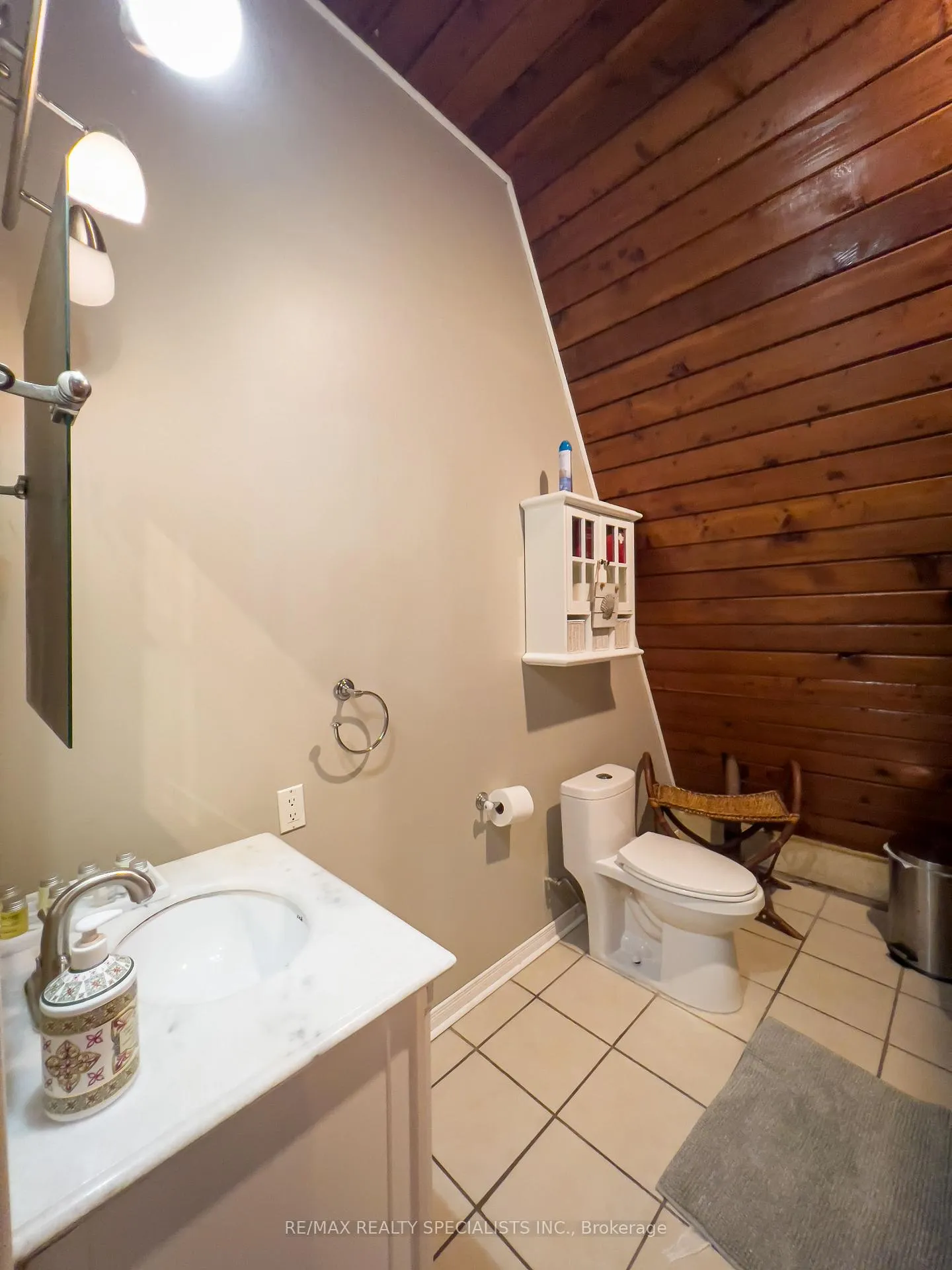Photo 14 of 25 Derner Line, Haldimand, Dunnville — HOMEH