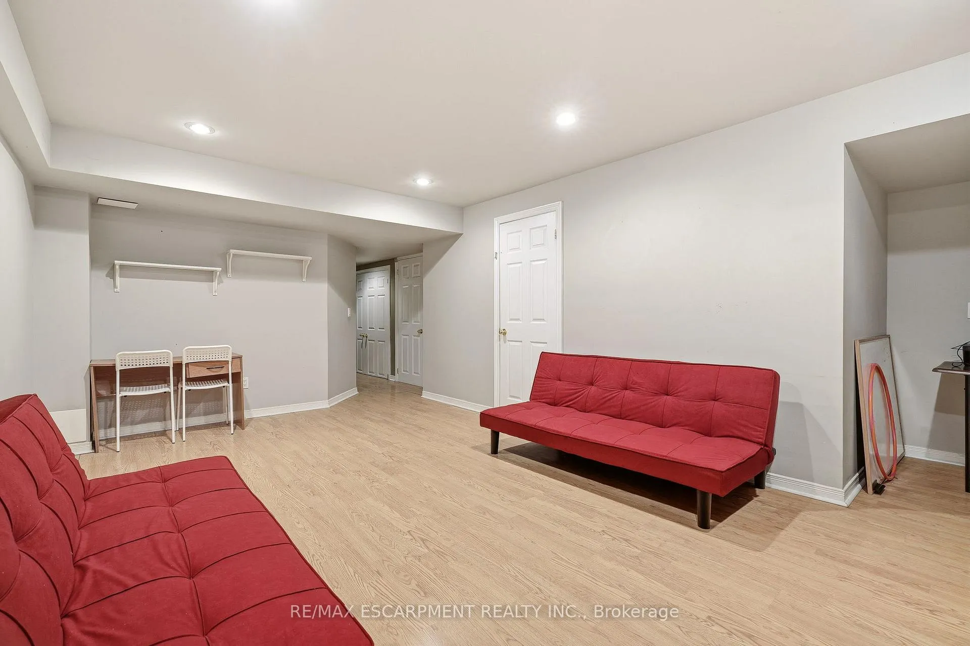 Photo 15 of 4413 Peter Drive, Burlington, Shoreacres — HOMEH