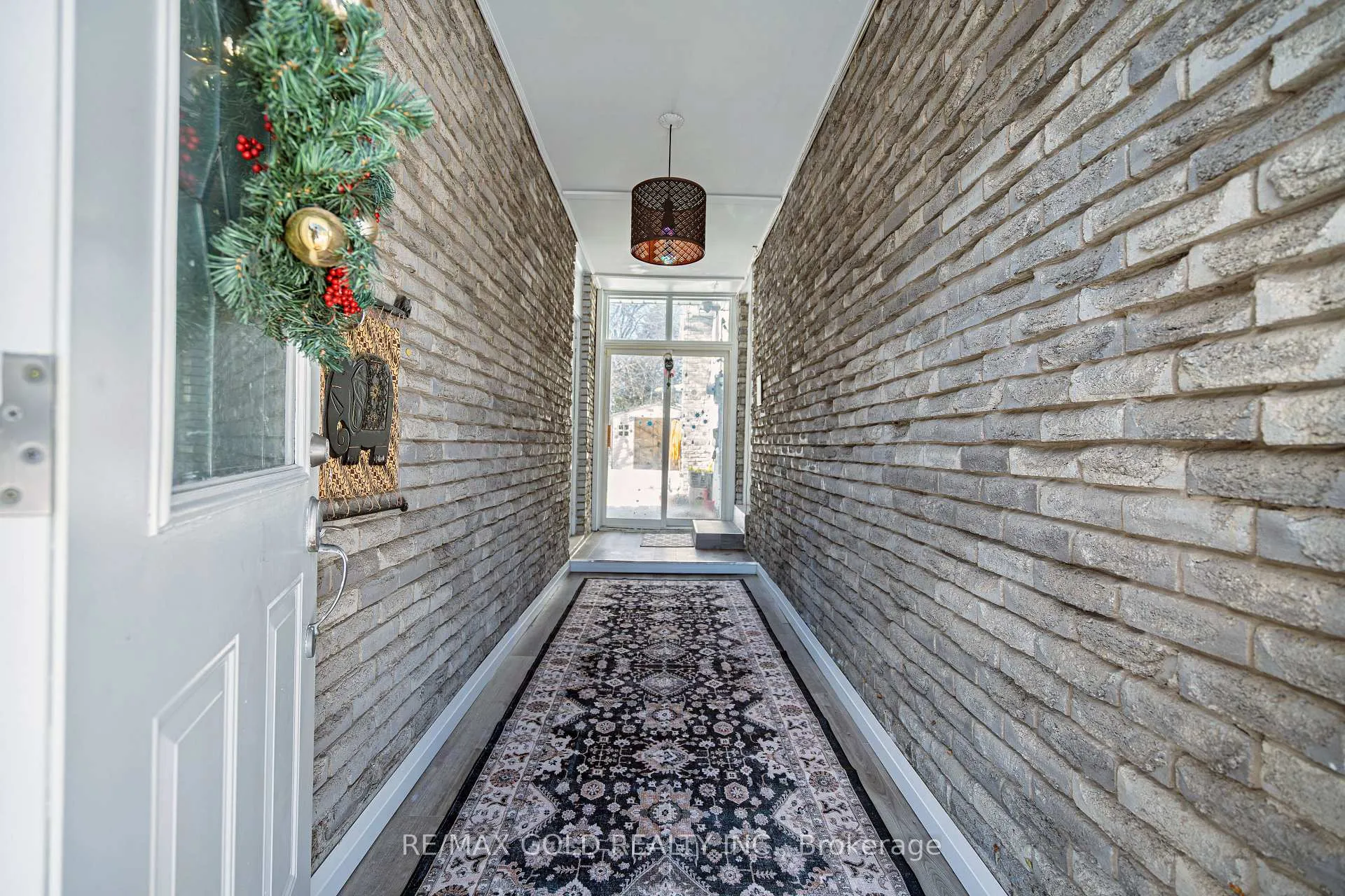 Photo 14 of 46 Elgin Drive, Brampton, Brampton South — HOMEH