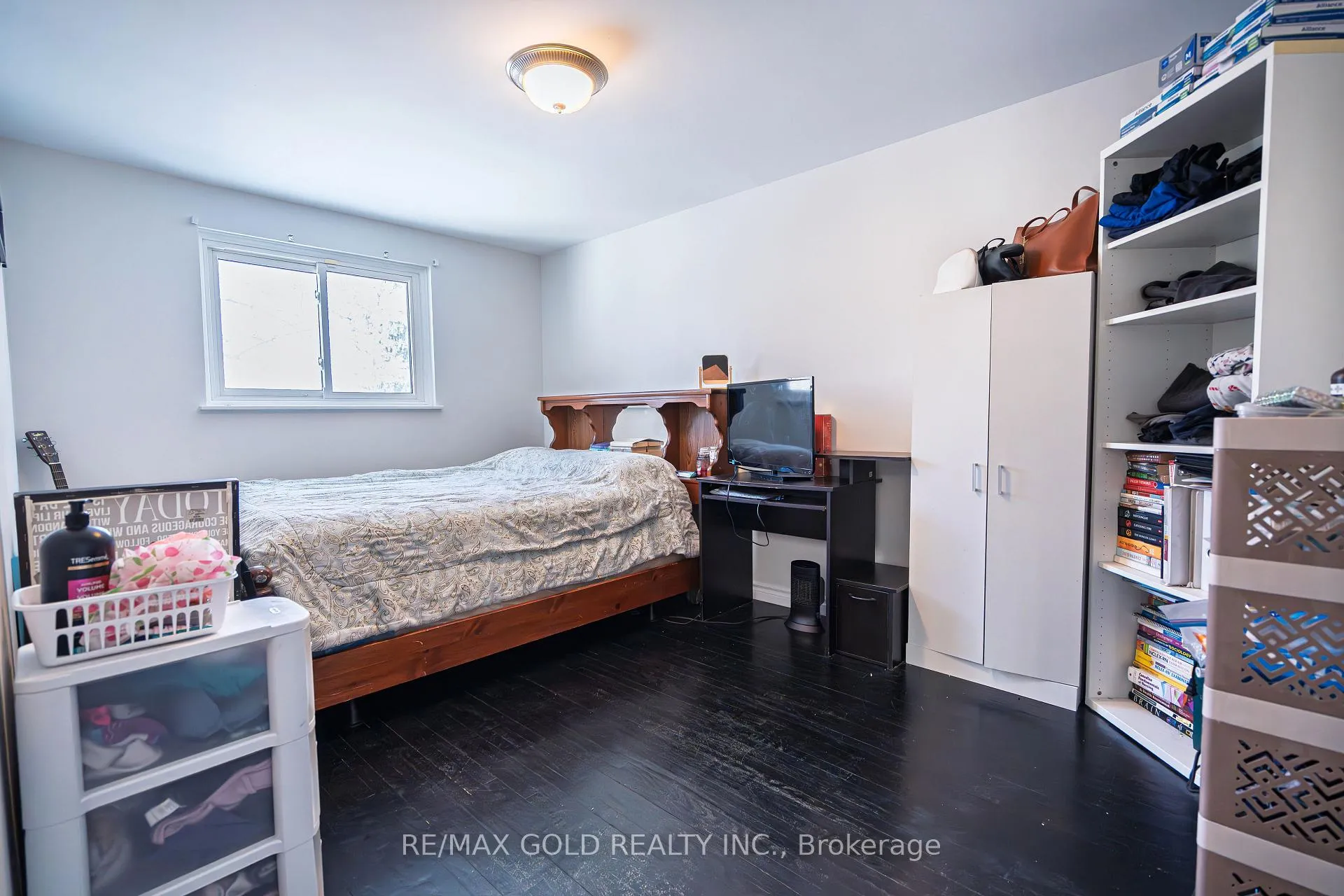 Photo 21 of 46 Elgin Drive, Brampton, Brampton South — HOMEH