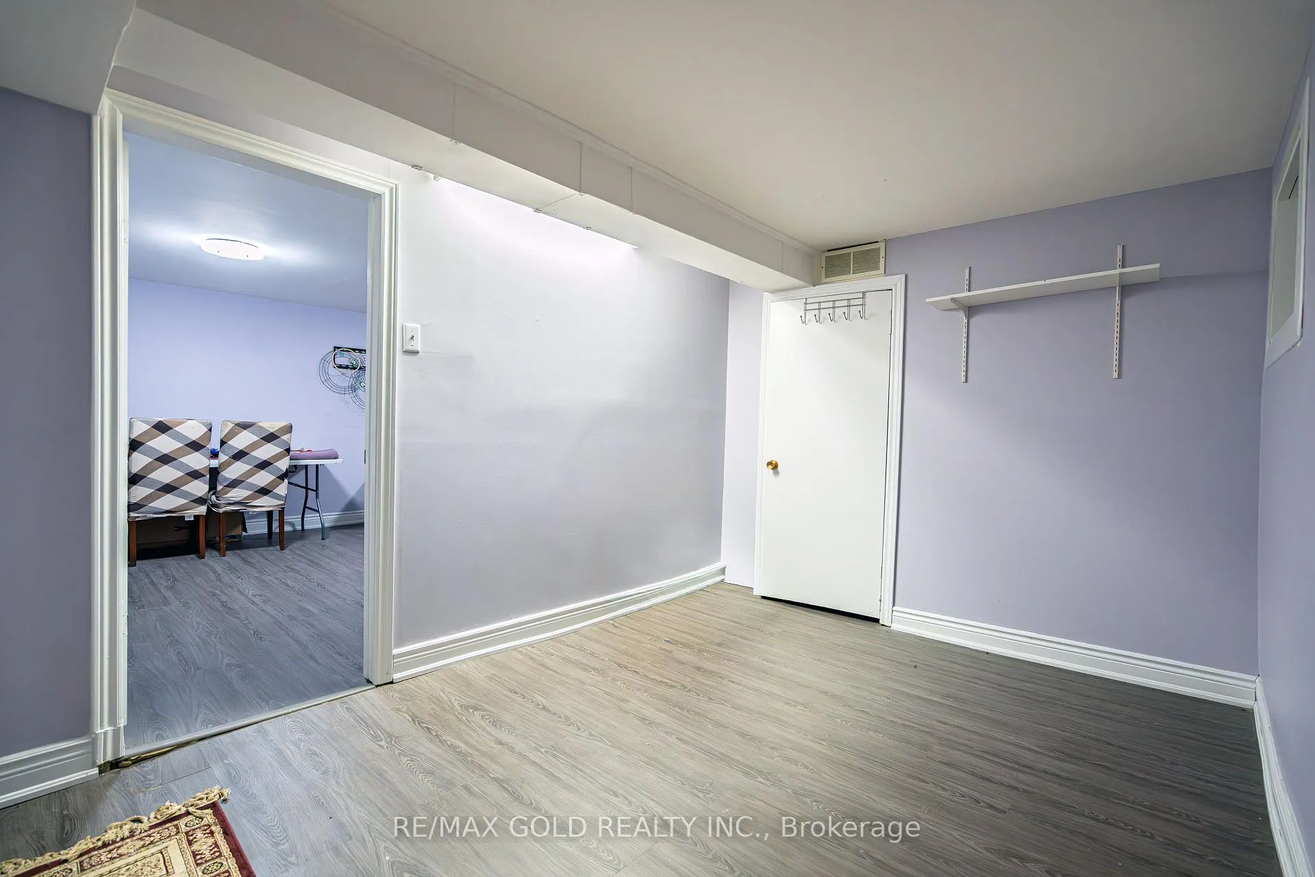 Photo 23 of 46 Elgin Drive, Brampton, Brampton South — HOMEH