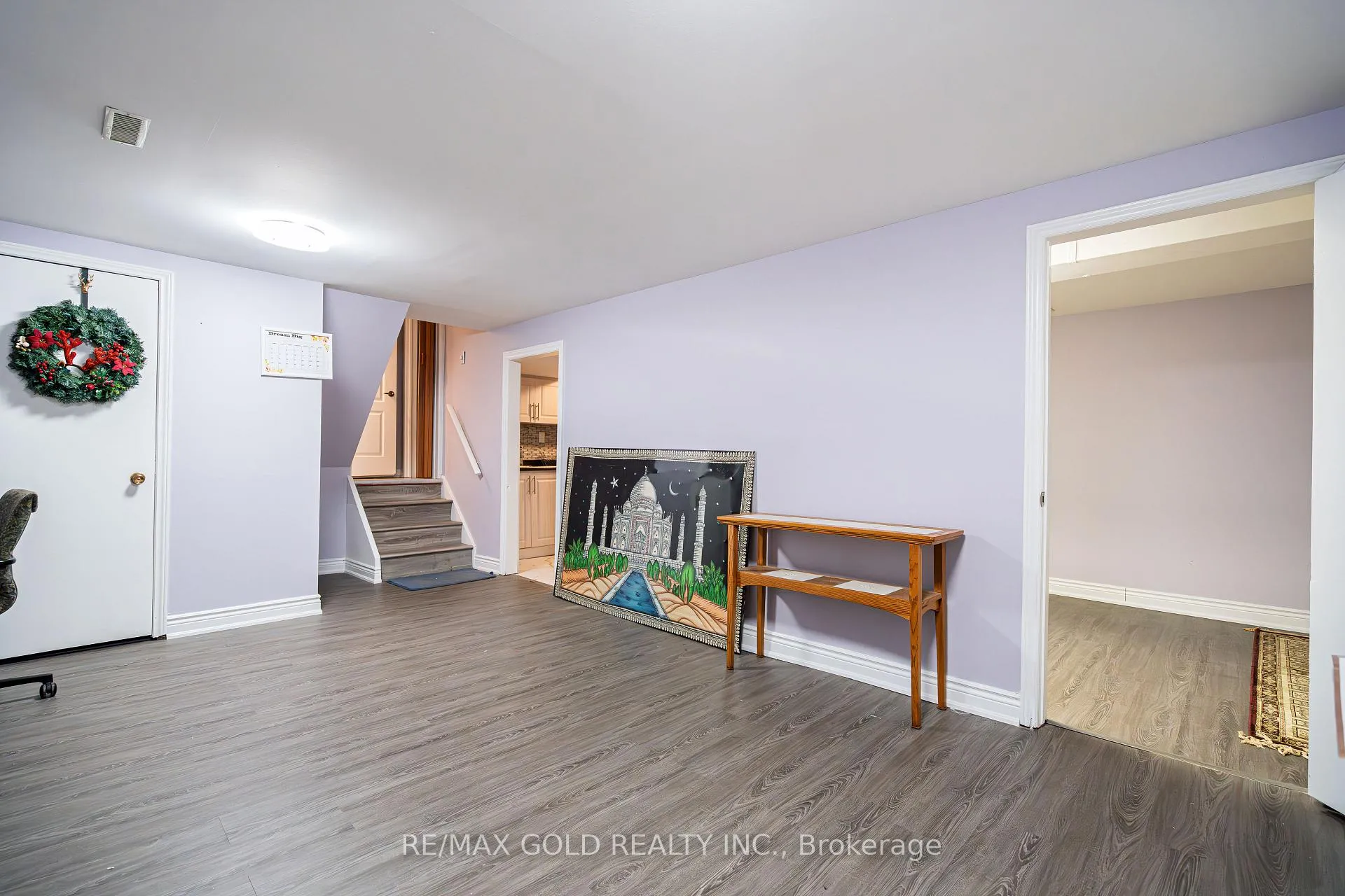 Photo 24 of 46 Elgin Drive, Brampton, Brampton South — HOMEH
