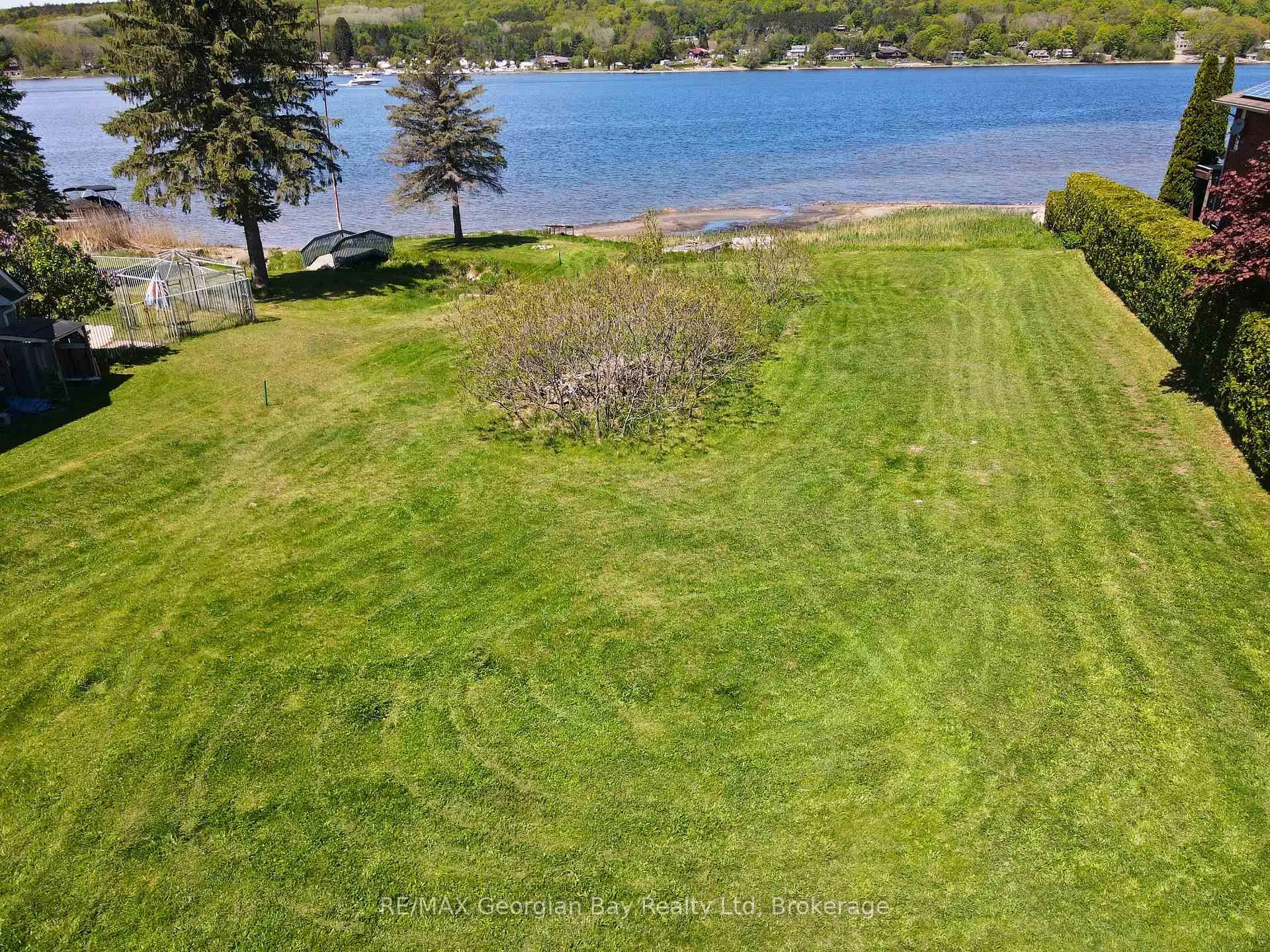 Photo 5 of 46 Beck Boulevard, Penetanguishene — HOMEH