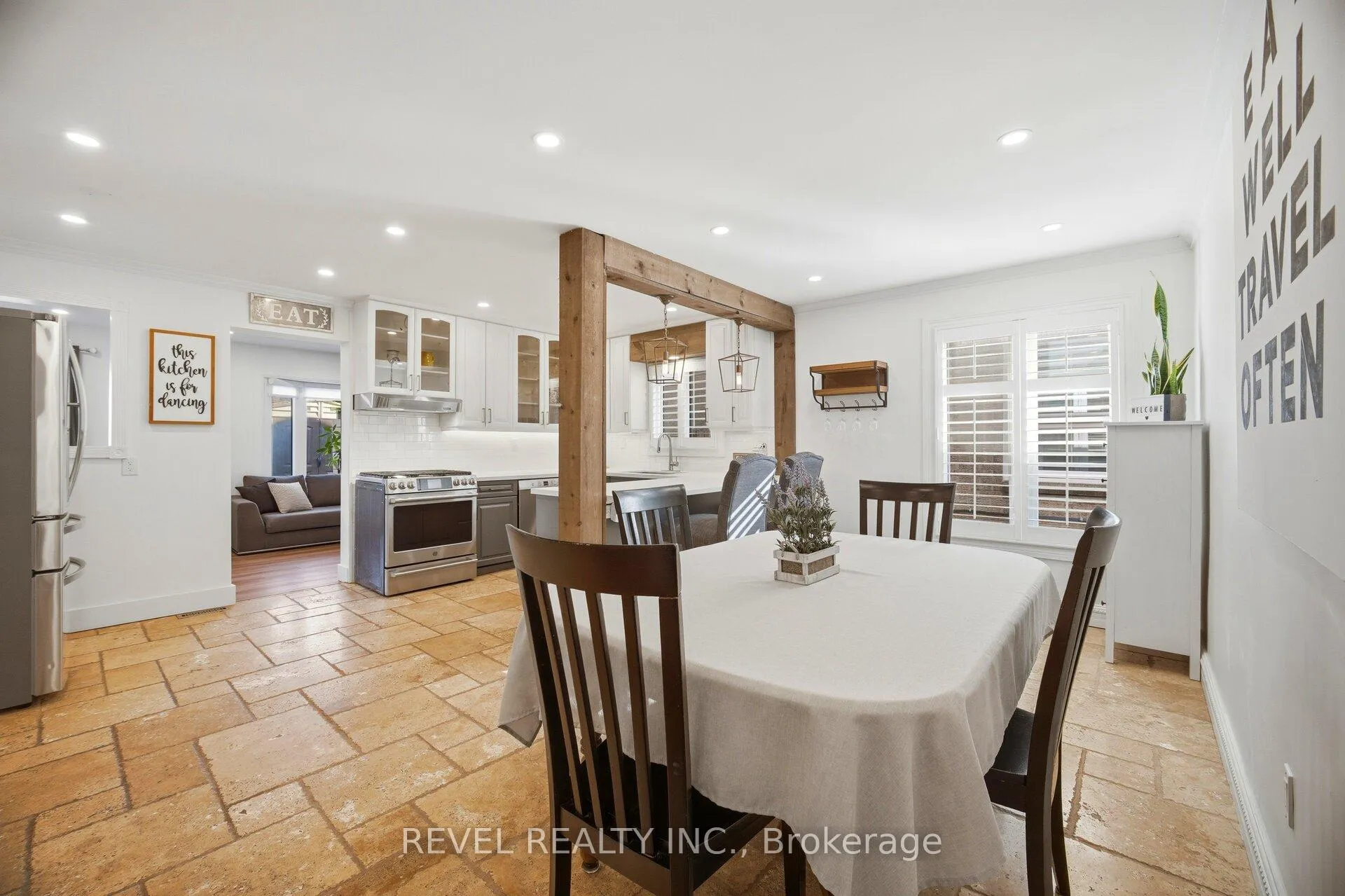 Photo 14 of 477 Bell Street, Milton, Bronte Meadows — HOMEH