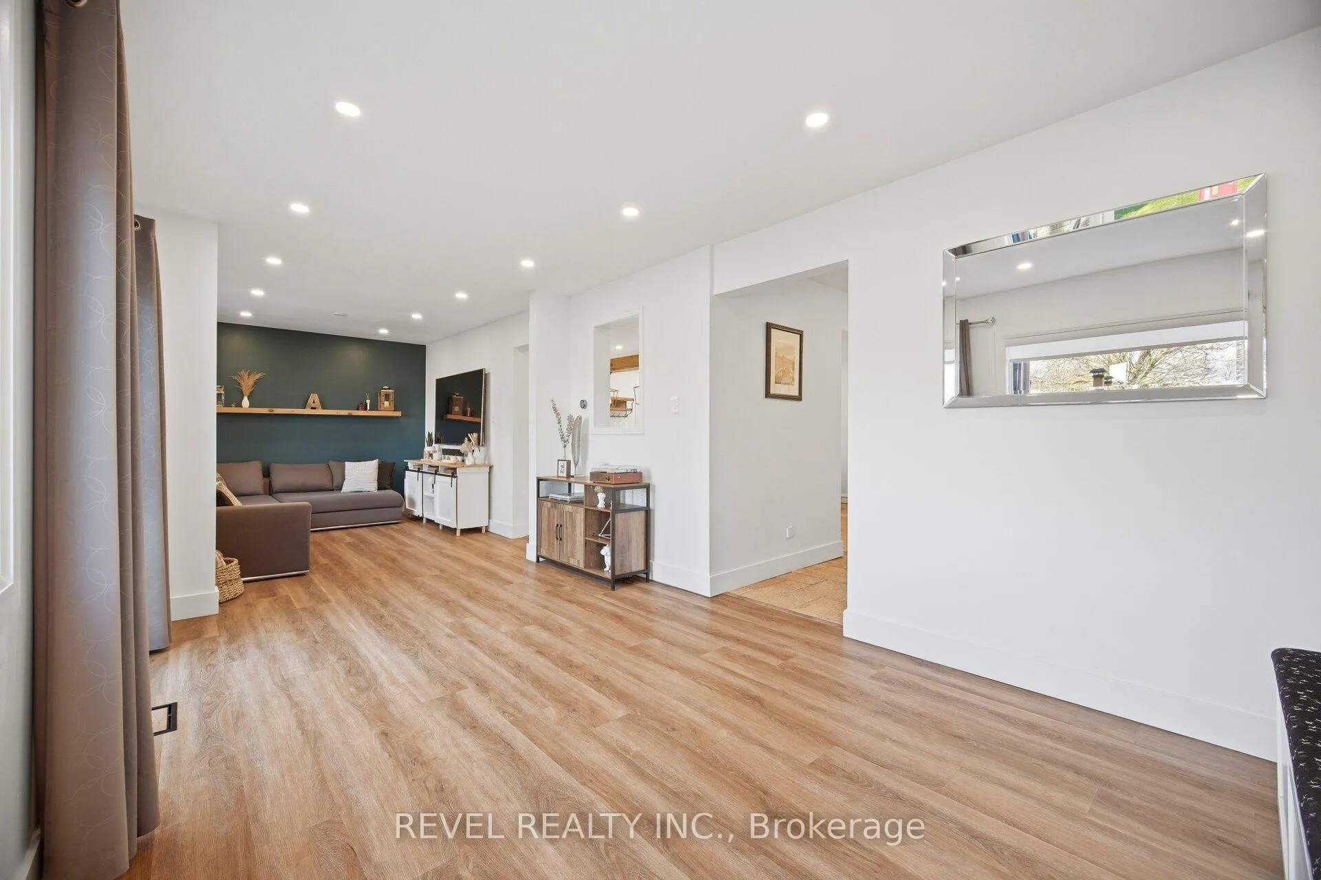 Photo 20 of 477 Bell Street, Milton, Bronte Meadows — HOMEH