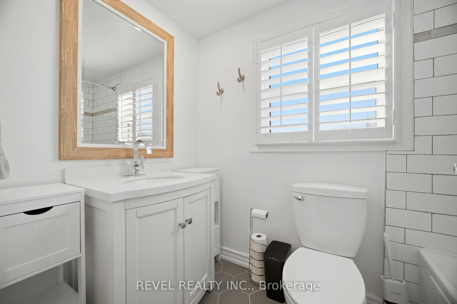 Photo 31 of 477 Bell Street, Milton, Bronte Meadows — HOMEH