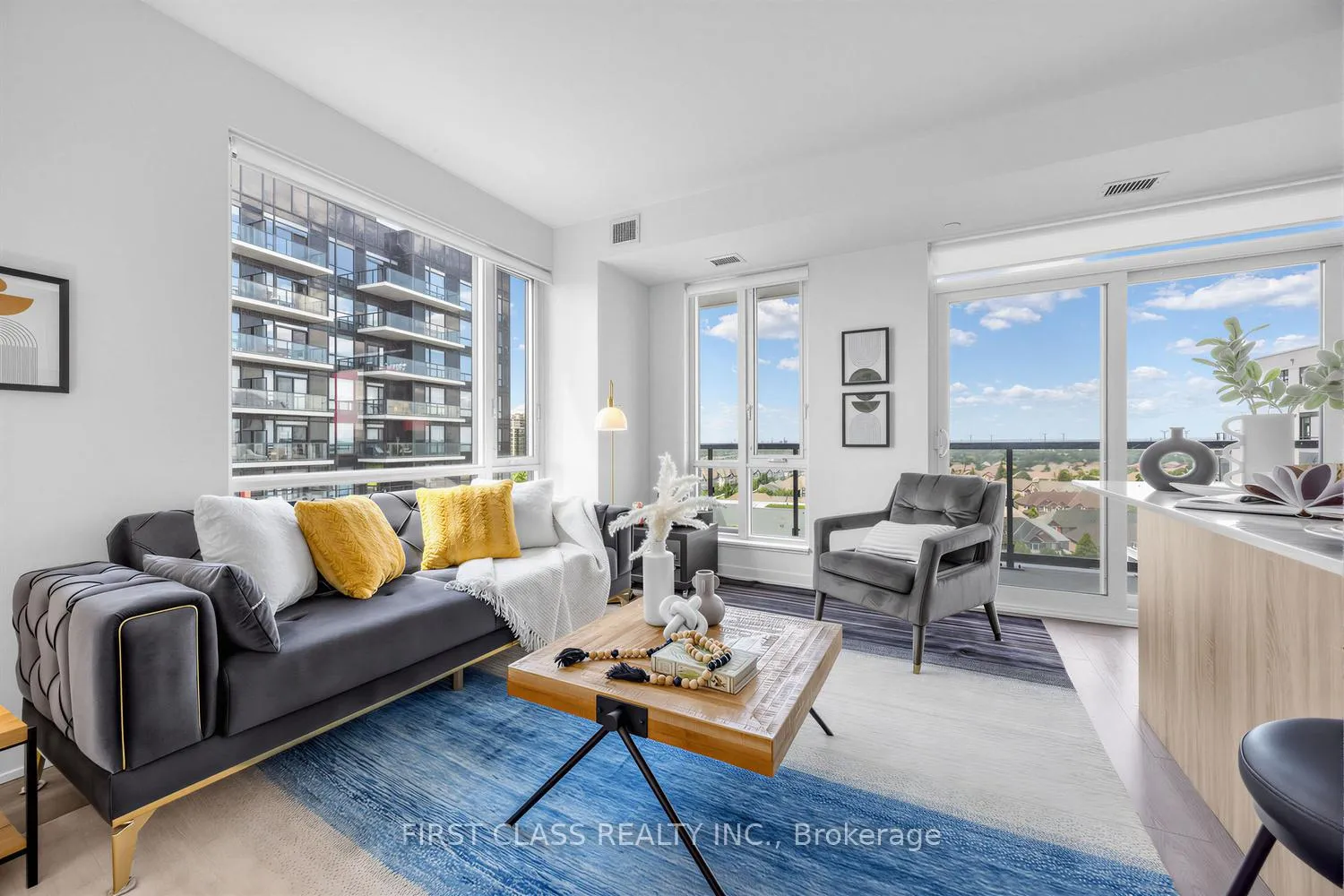 Photo 4 of Unit 1111, 7950 Bathurst Street, Vaughan, Beverley Glen — HOMEH