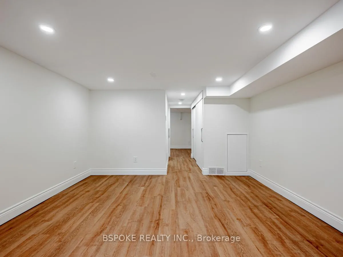 Photo 10 of Unit Bsmt, 4 Hartford Avenue, Toronto, The Beaches — HOMEH