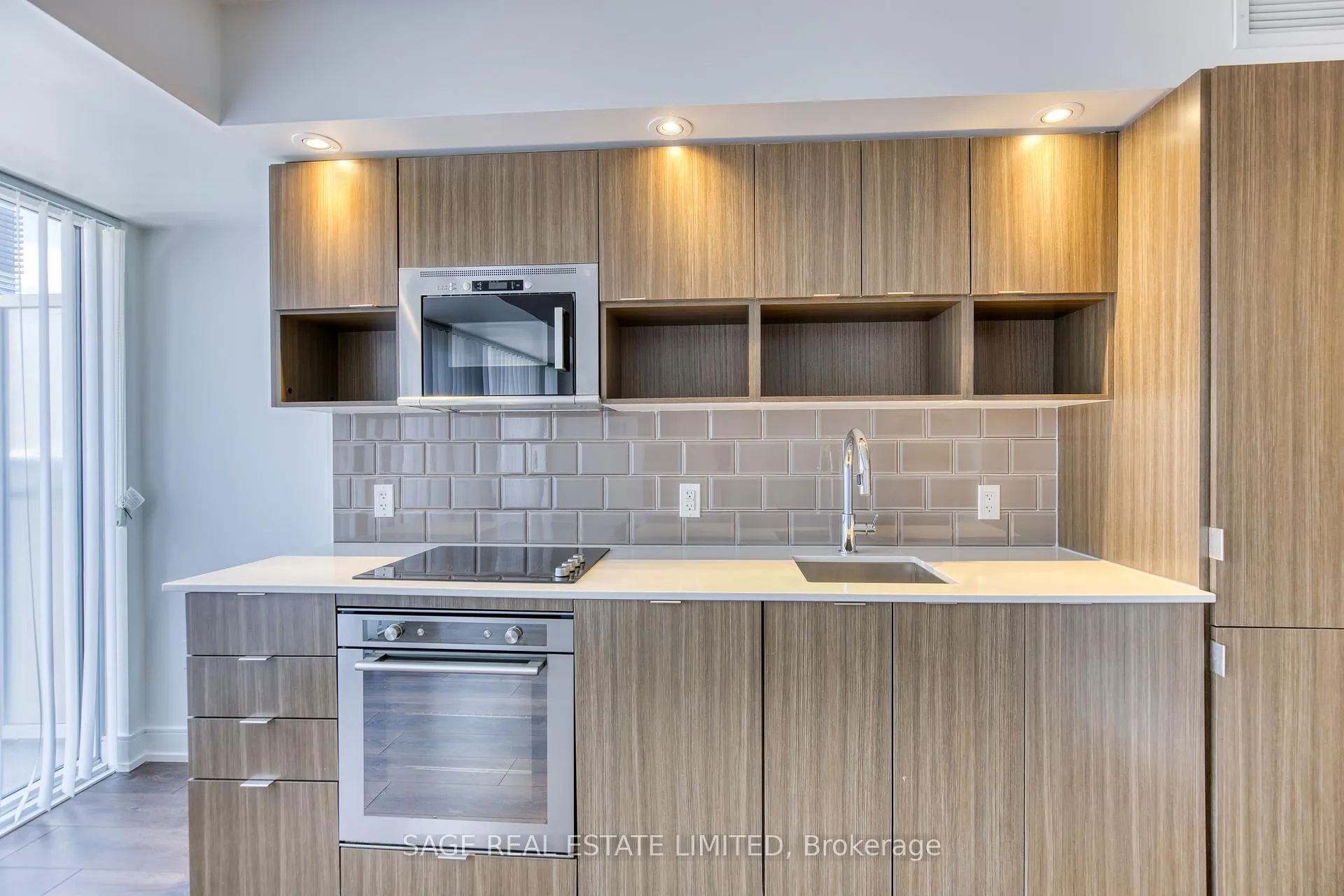 Photo 5 of Unit 1001, 89 McGill Street, Toronto, Church-Yonge Corridor — HOMEH