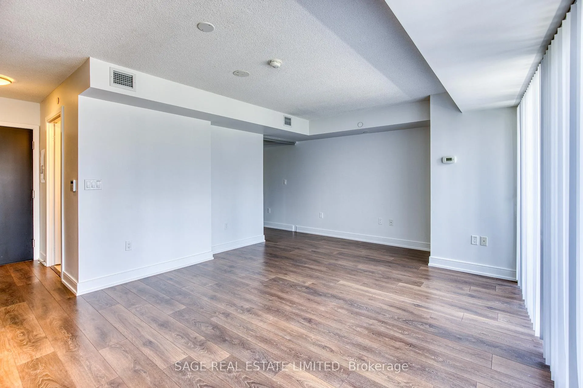 Photo 9 of Unit 1001, 89 McGill Street, Toronto, Church-Yonge Corridor — HOMEH