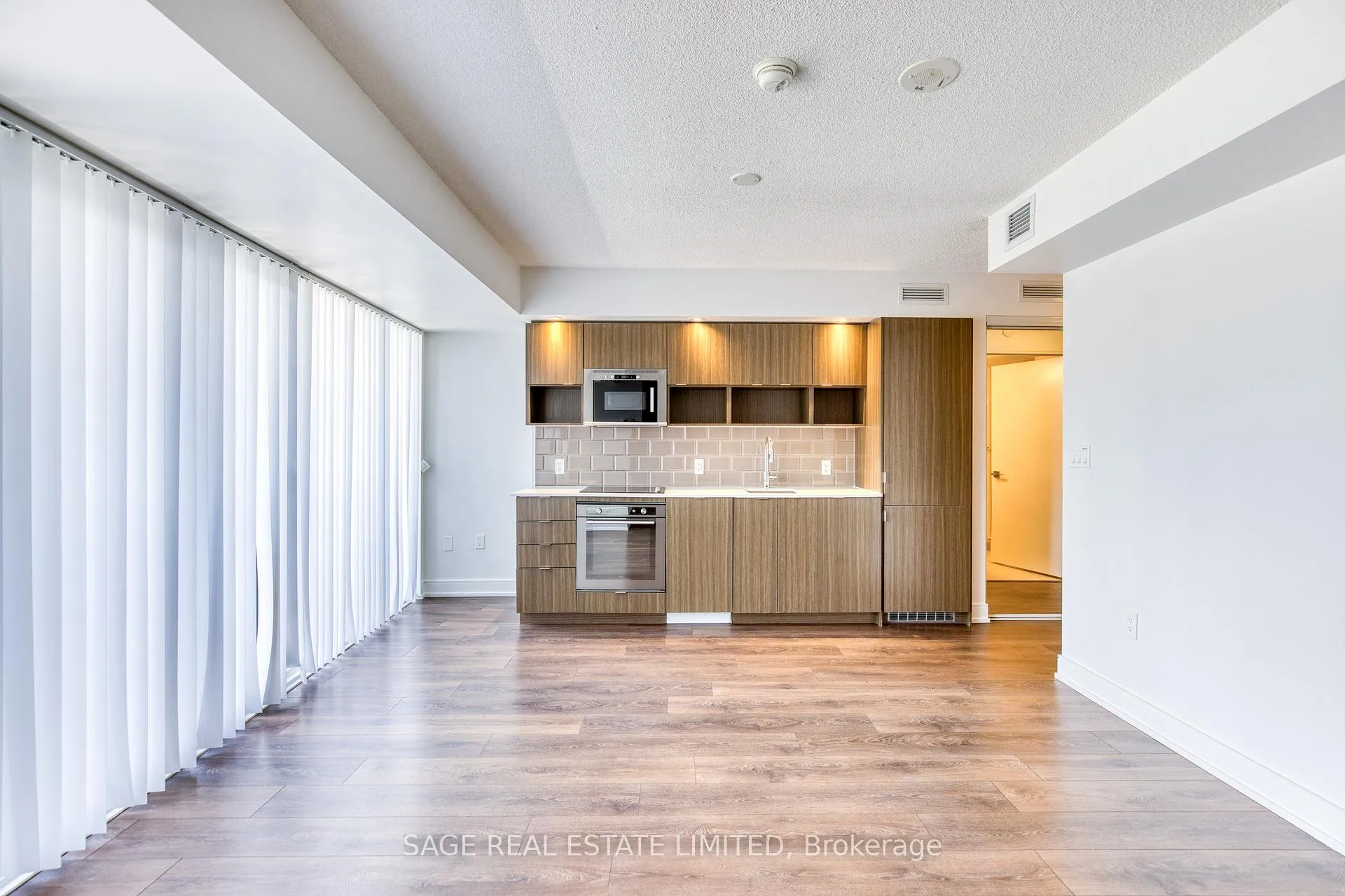 Photo 11 of Unit 1001, 89 McGill Street, Toronto, Church-Yonge Corridor — HOMEH