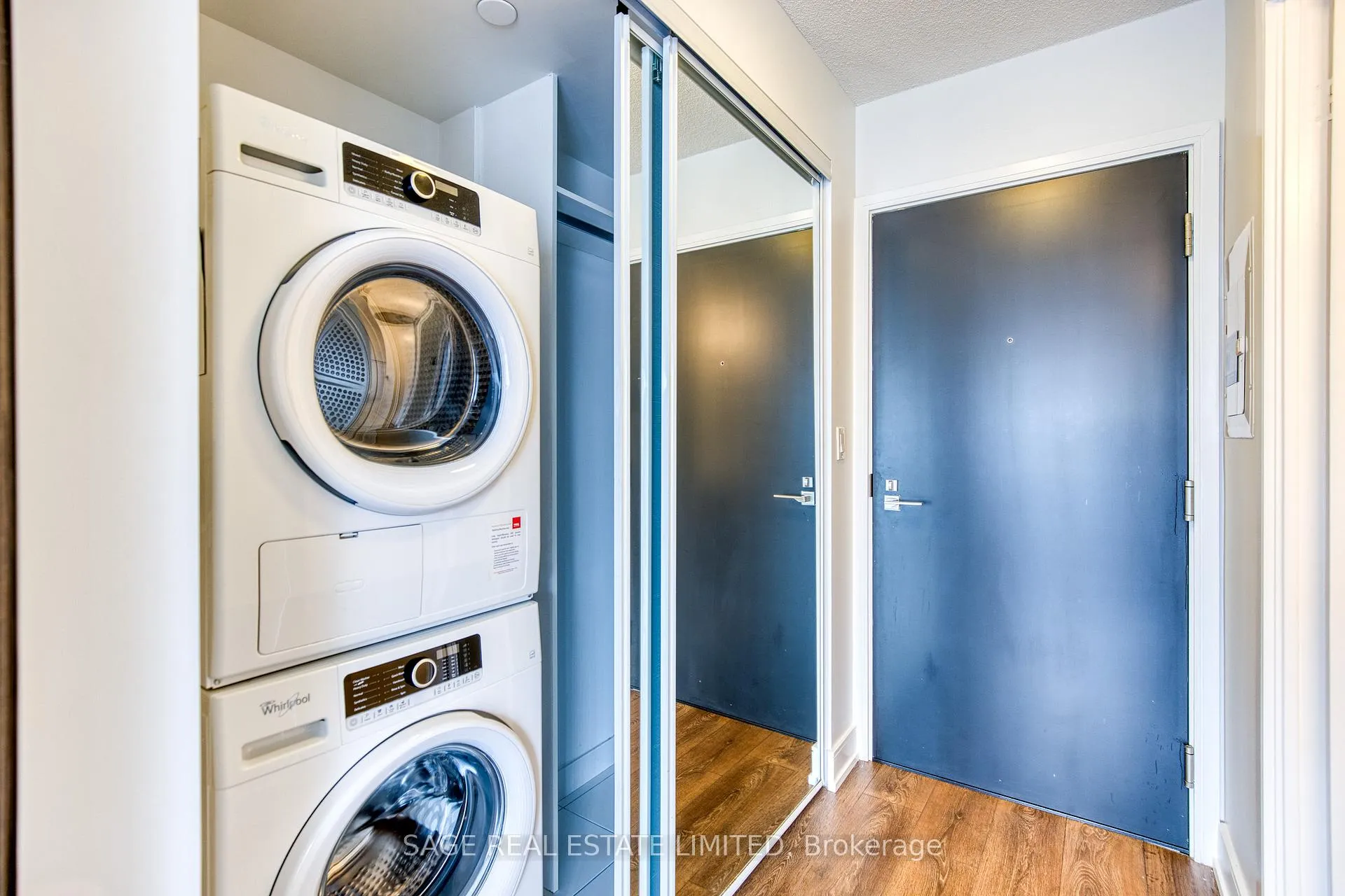 Photo 24 of Unit 1001, 89 McGill Street, Toronto, Church-Yonge Corridor — HOMEH