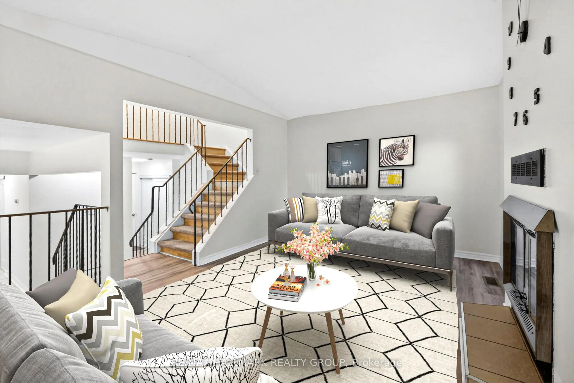 Photo 9 of 4 Gowrie Drive, Ottawa, Kanata - Glencairn/Hazeldean — HOMEH