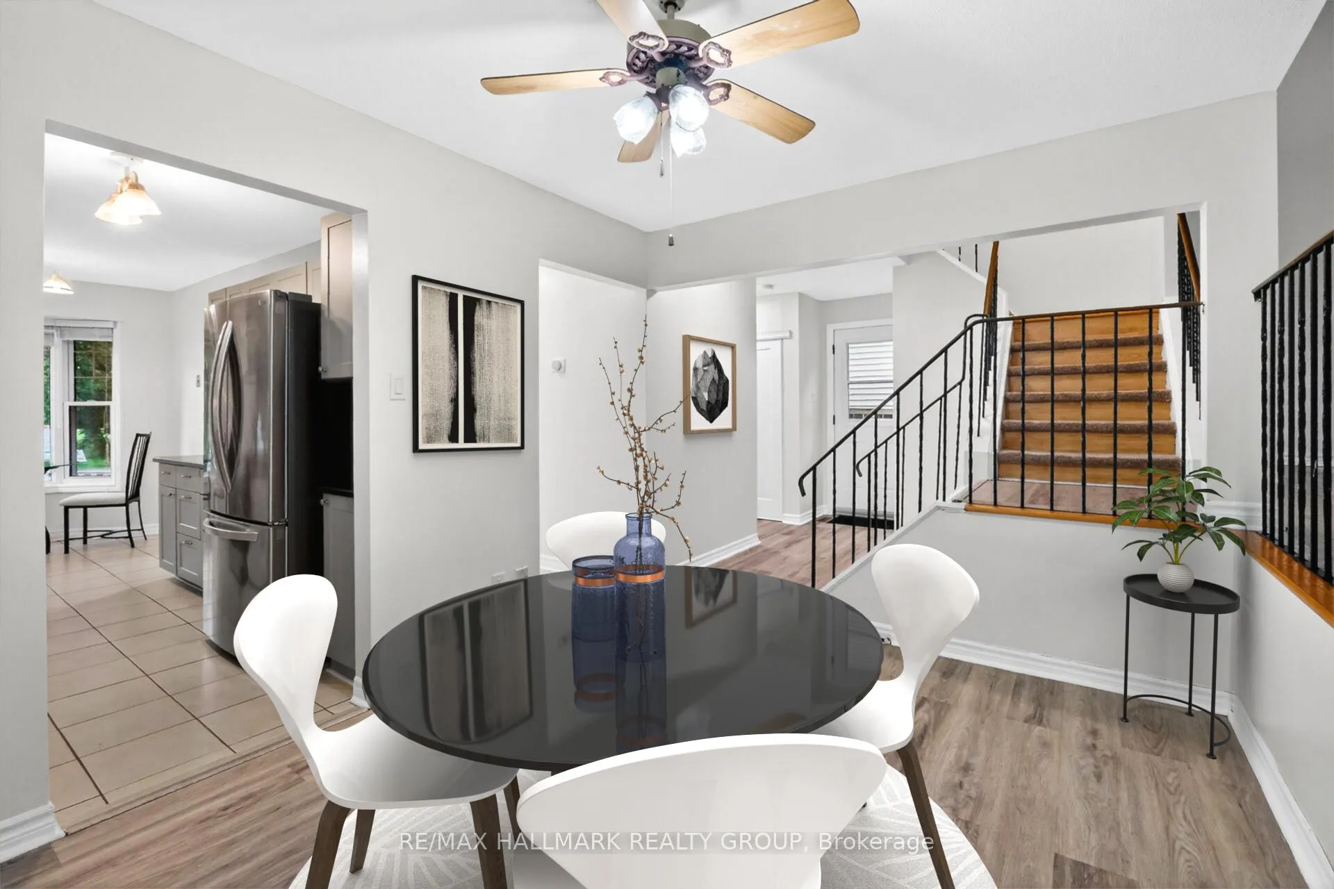 Photo 13 of 4 Gowrie Drive, Ottawa, Kanata - Glencairn/Hazeldean — HOMEH