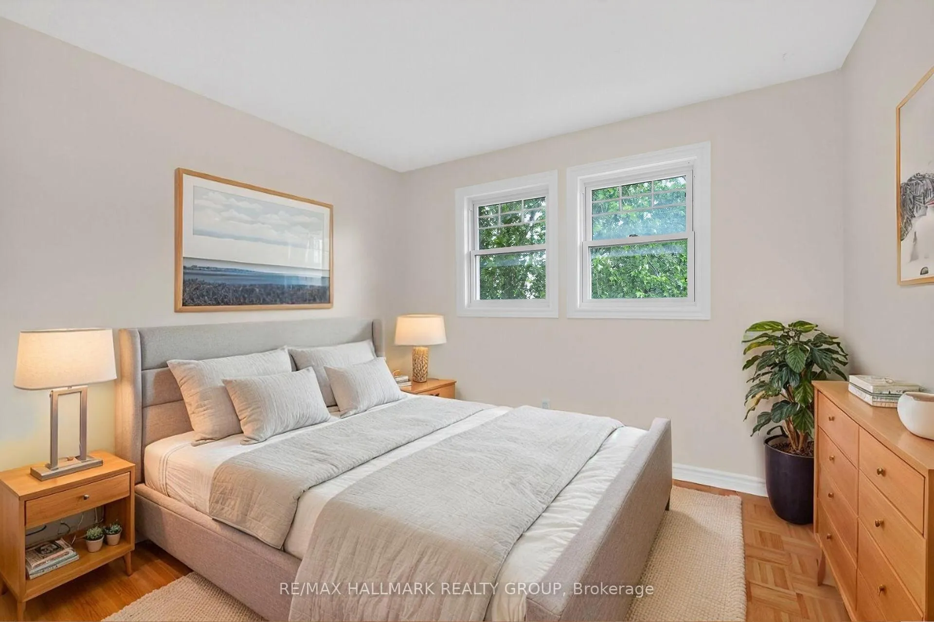 Photo 32 of 4 Gowrie Drive, Ottawa, Kanata - Glencairn/Hazeldean — HOMEH