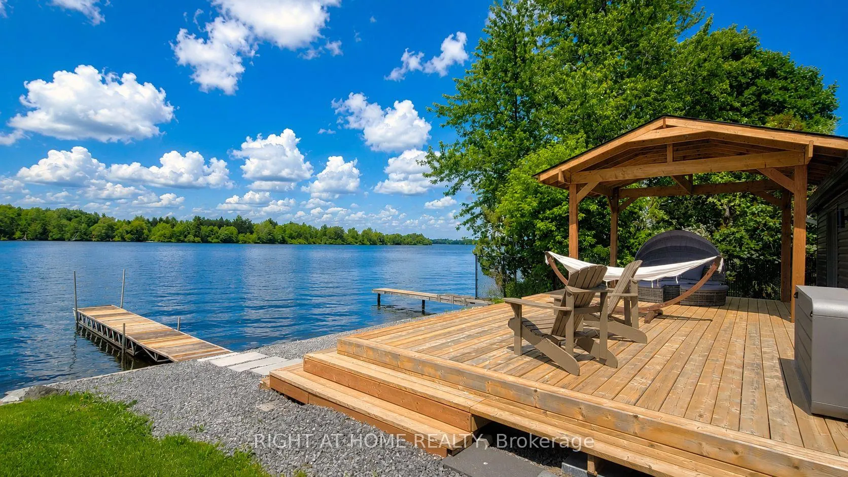 Photo of 3858 Rideau River Road
