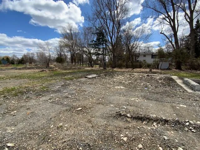 Photo of 20918 South Service Road