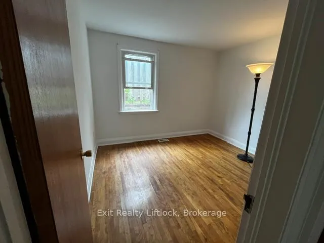 Photo 4 of 303 Caddy Street, Peterborough, Ashburnham Ward 4 — HOMEH