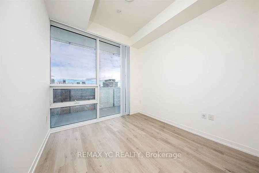 Photo 11 of Unit 3201, 138 Downes Street, Toronto, Waterfront Communities — HOMEH