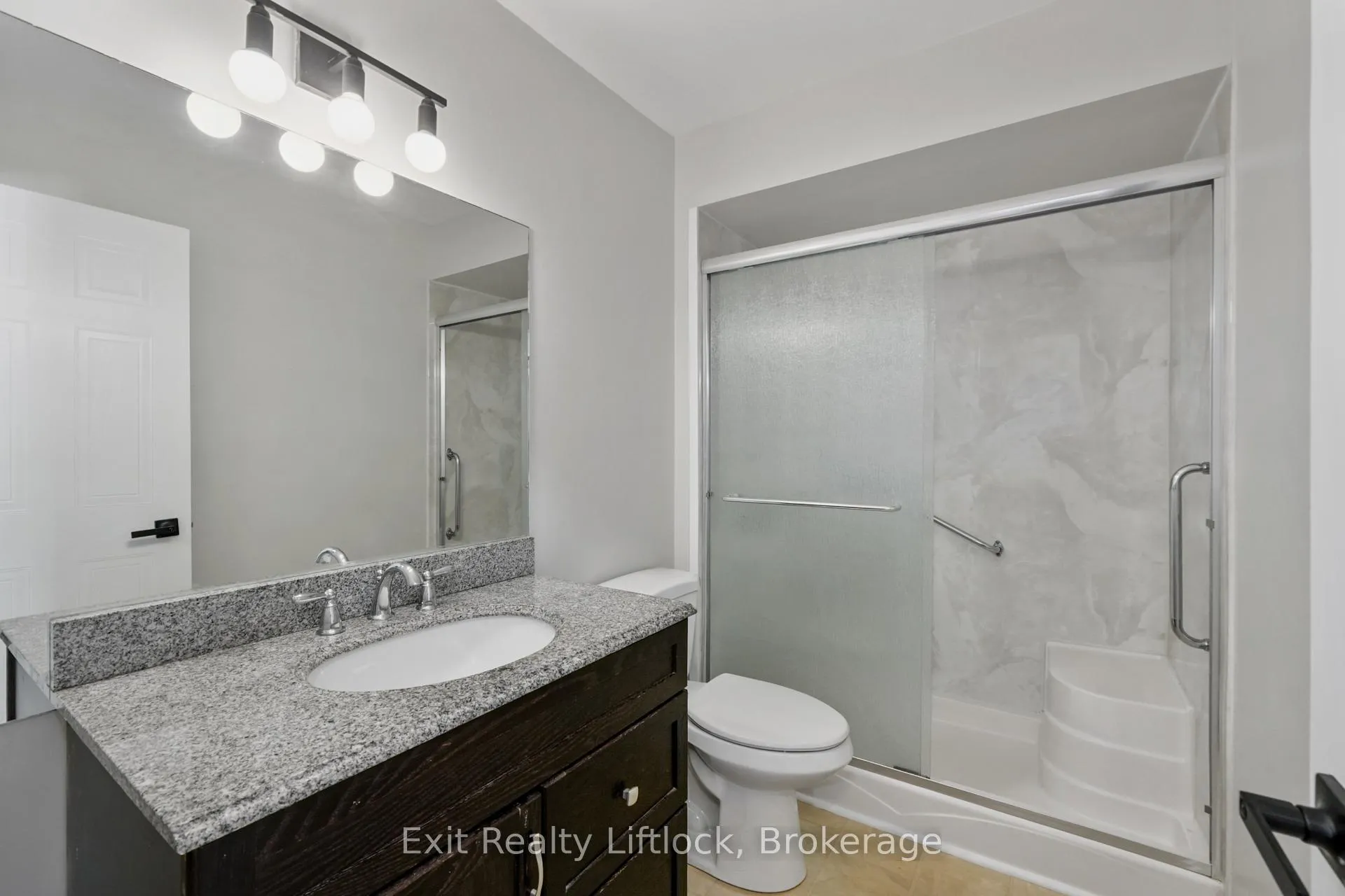Photo 9 of 129 Towerhill Road, Peterborough, Northcrest Ward 5 — HOMEH