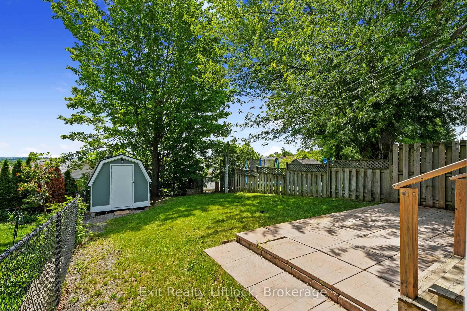 Photo 17 of 129 Towerhill Road, Peterborough, Northcrest Ward 5 — HOMEH