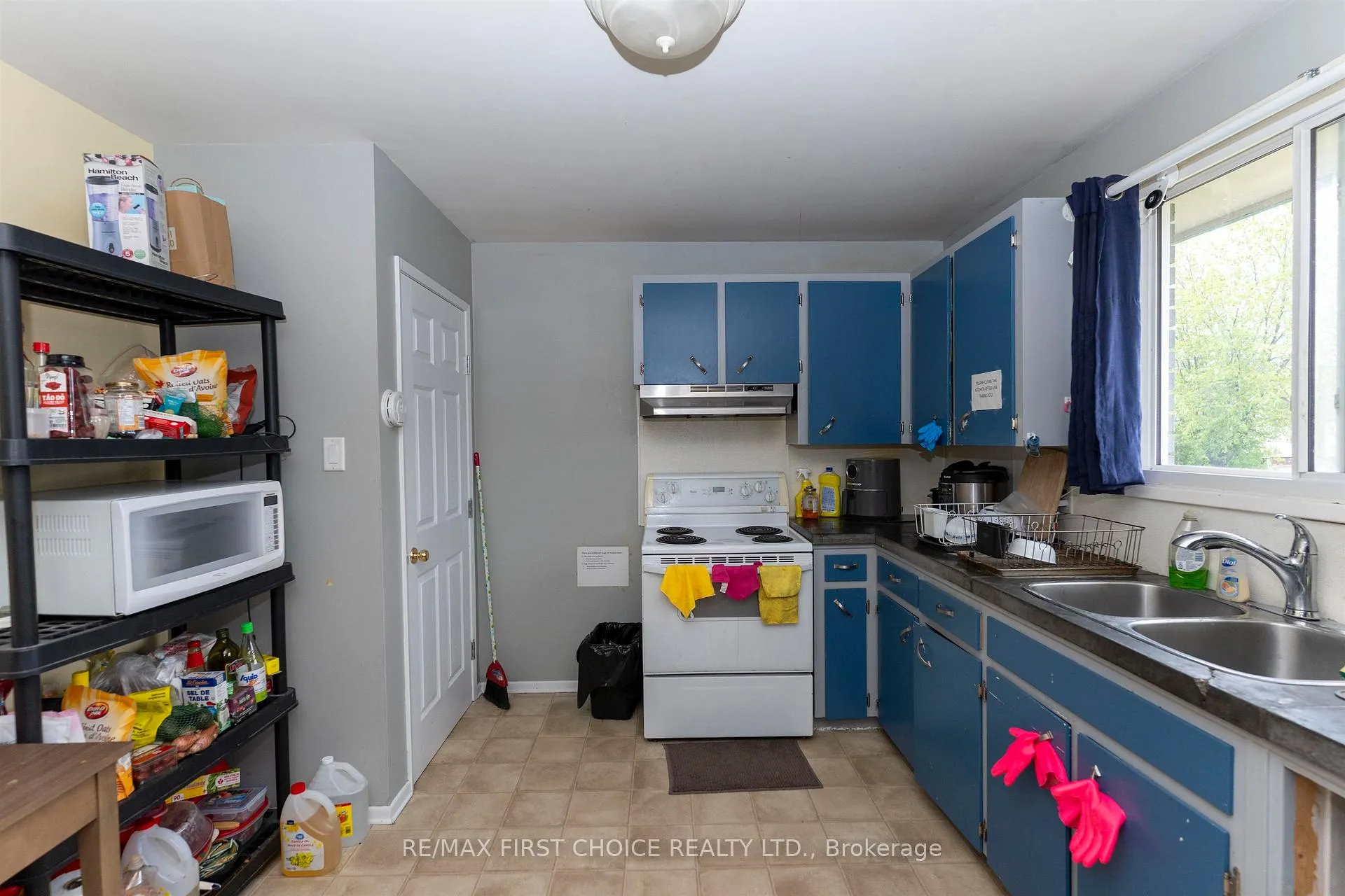 Photo 2 of 157 Newberry Crescent, Thunder Bay, Northwood Park — HOMEH