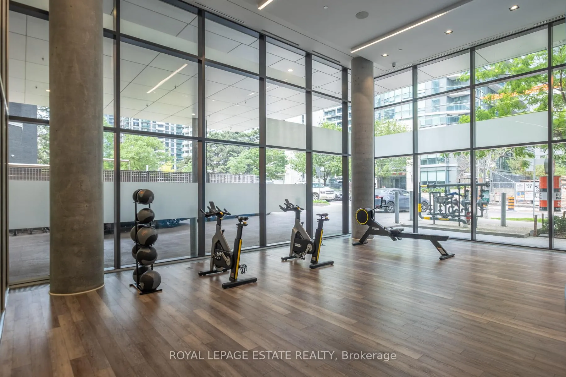 Photo 24 of Unit 2607, 161 Roehampton Avenue, Toronto, Mount Pleasant West — HOMEH