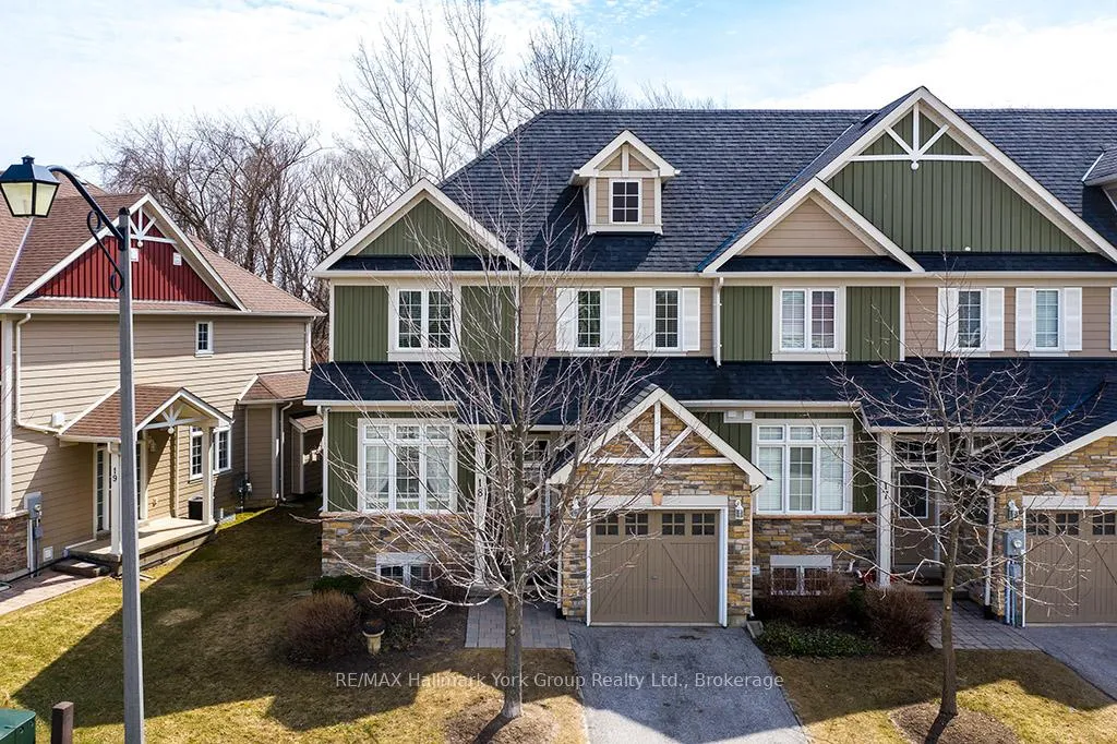 Photo 4 of Unit 18, 689616 Monterra Road, Blue Mountains — HOMEH