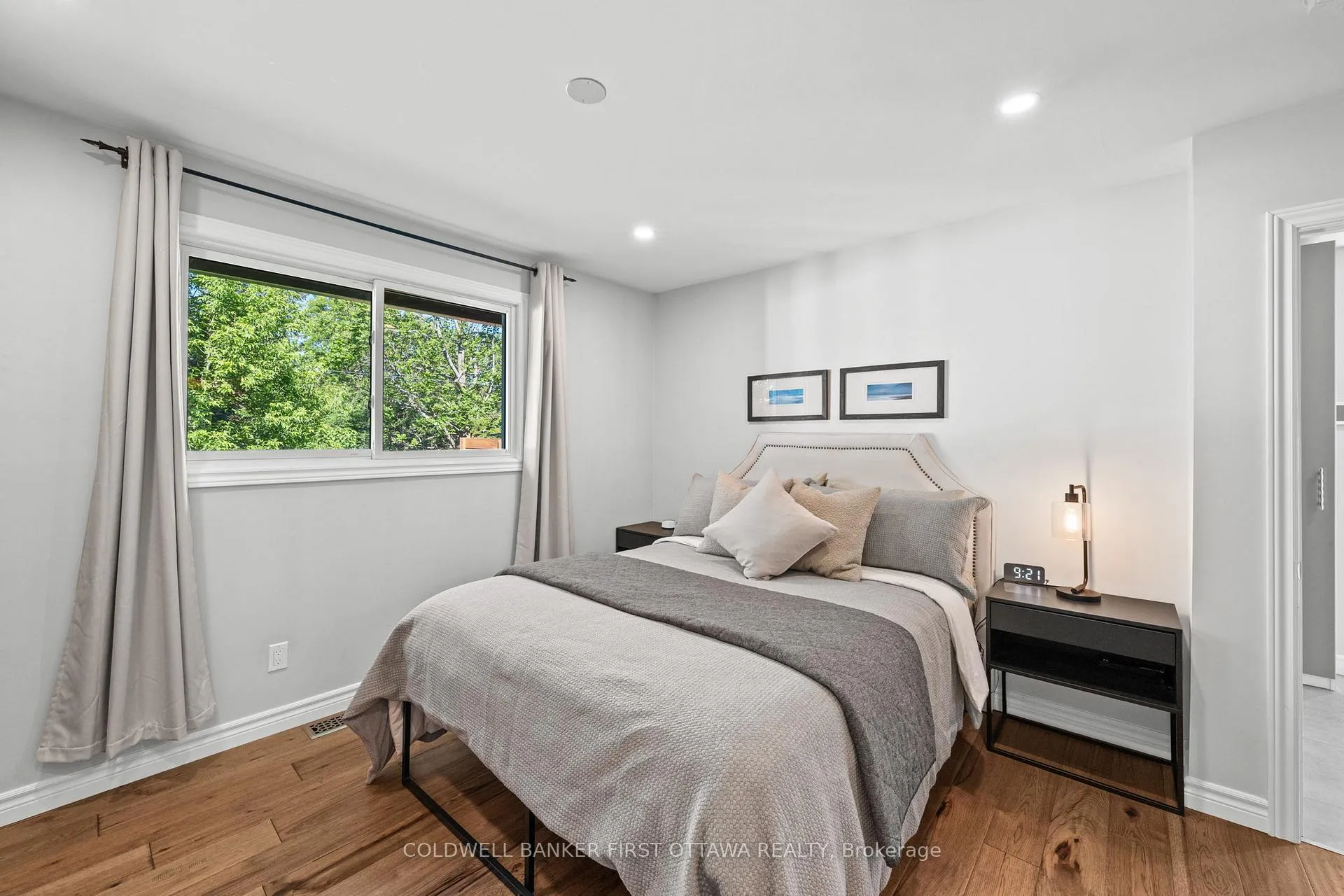 Photo 22 of 5276 Hillcrest Drive, Ottawa, Manotick Long Island & Nicholls Island — HOMEH
