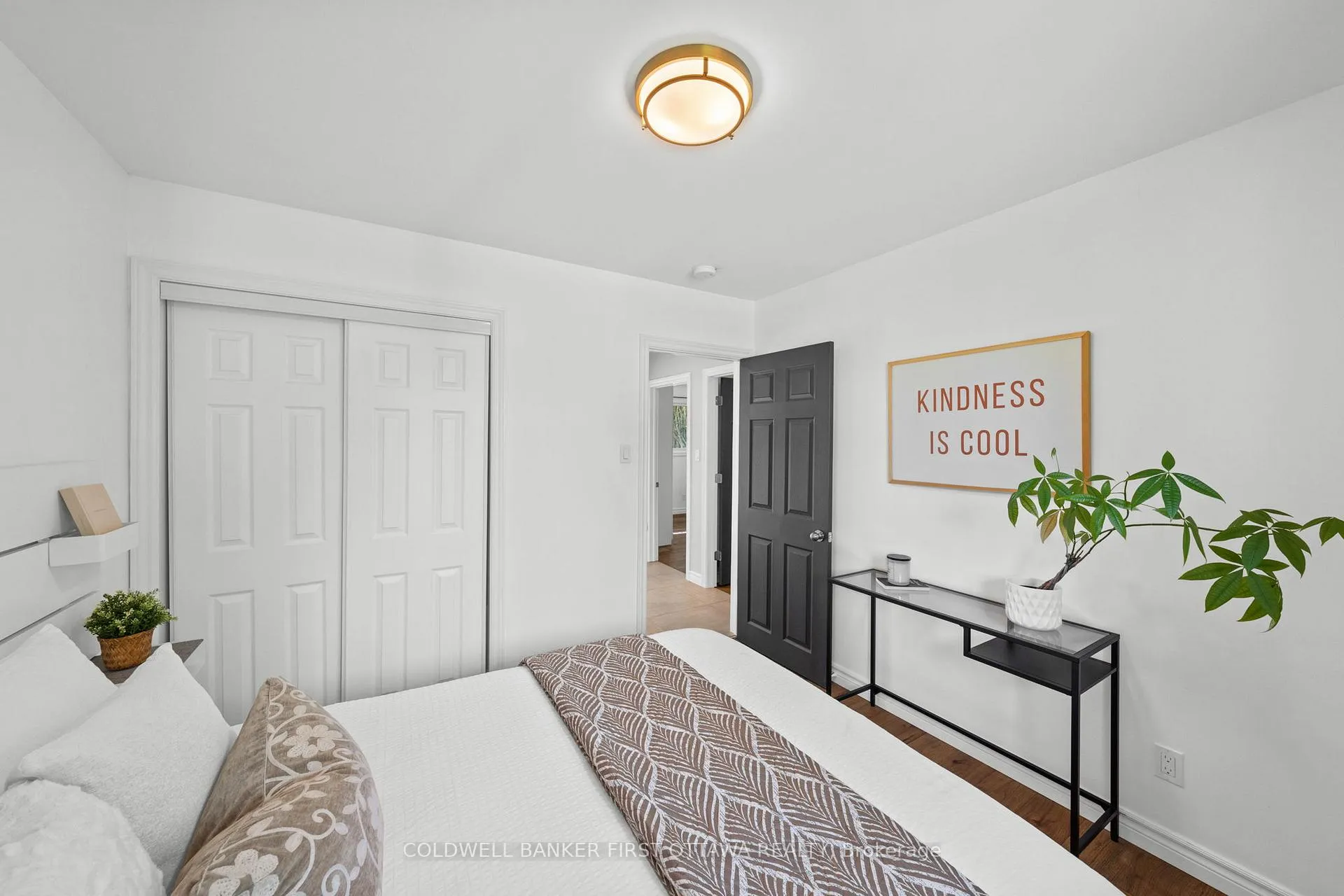 Photo 26 of 5276 Hillcrest Drive, Ottawa, Manotick Long Island & Nicholls Island — HOMEH