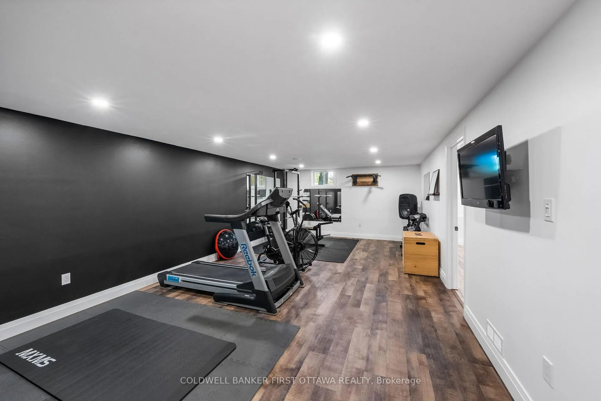 Photo 32 of 5276 Hillcrest Drive, Ottawa, Manotick Long Island & Nicholls Island — HOMEH