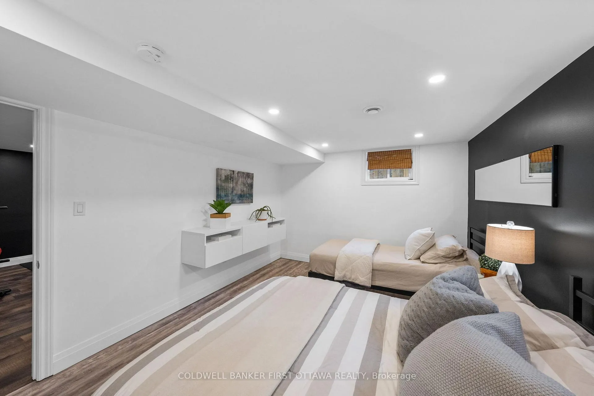 Photo 36 of 5276 Hillcrest Drive, Ottawa, Manotick Long Island & Nicholls Island — HOMEH