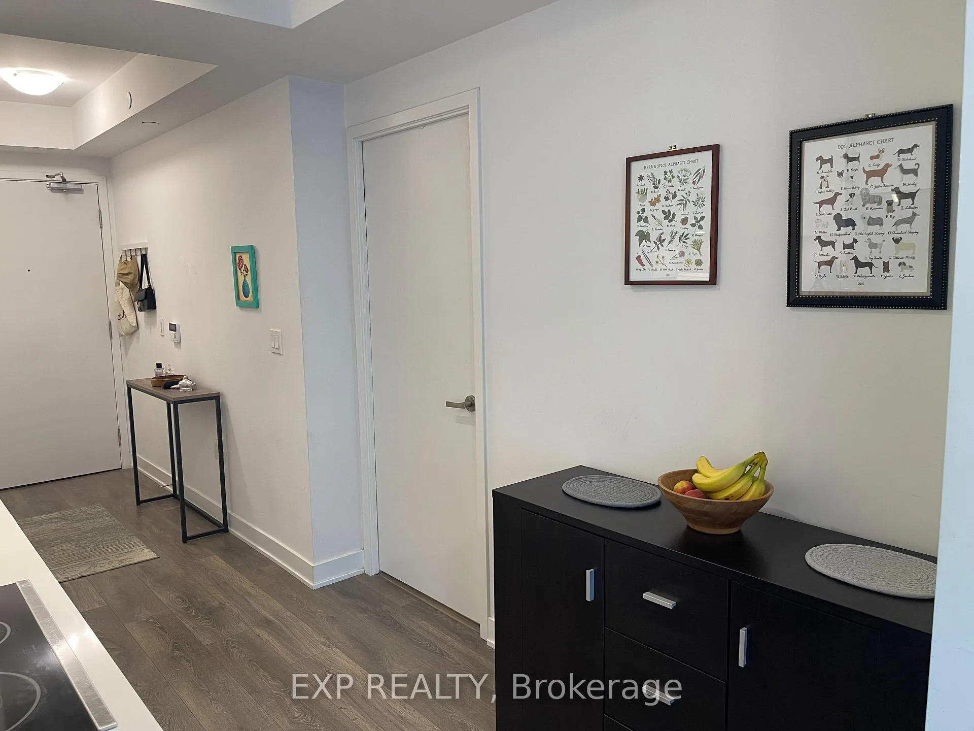 Photo 7 of Unit 2015, 195 Redpath Avenue, Toronto, Mount Pleasant West — HOMEH