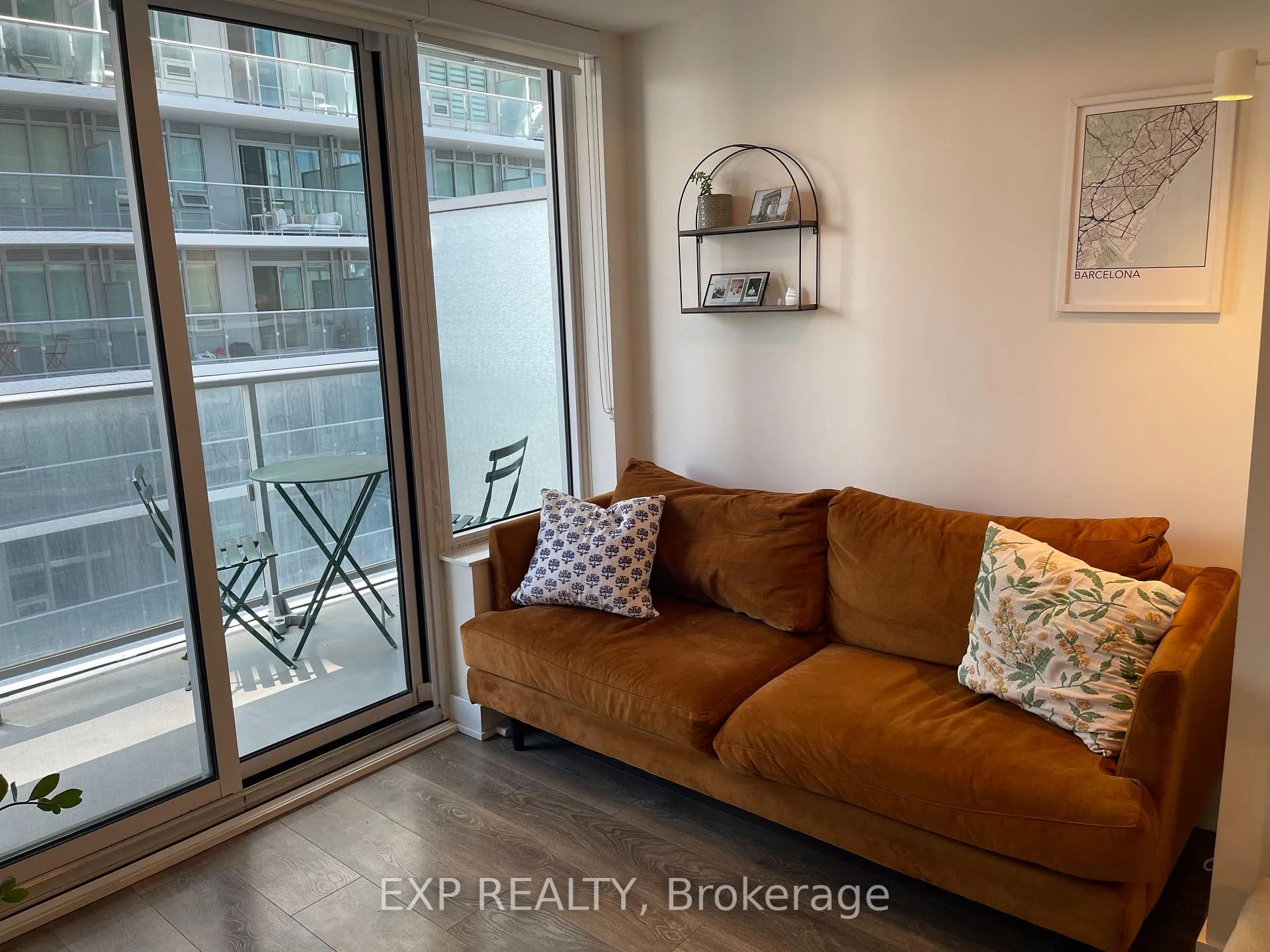 Photo 10 of Unit 2015, 195 Redpath Avenue, Toronto, Mount Pleasant West — HOMEH