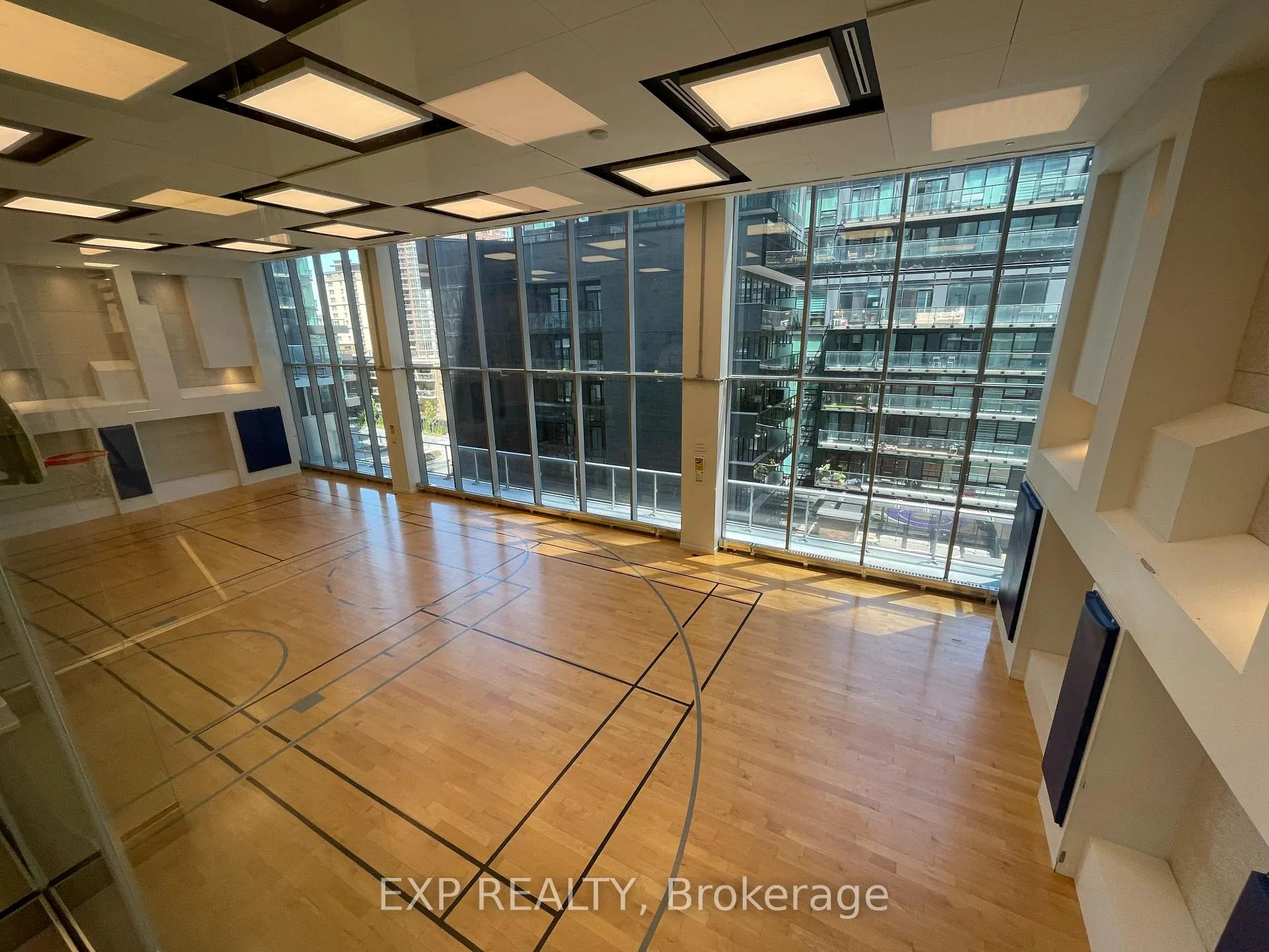 Photo 25 of Unit 2015, 195 Redpath Avenue, Toronto, Mount Pleasant West — HOMEH