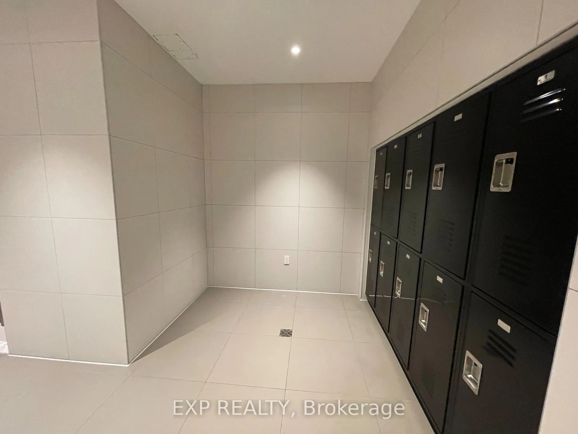 Photo 30 of Unit 2015, 195 Redpath Avenue, Toronto, Mount Pleasant West — HOMEH