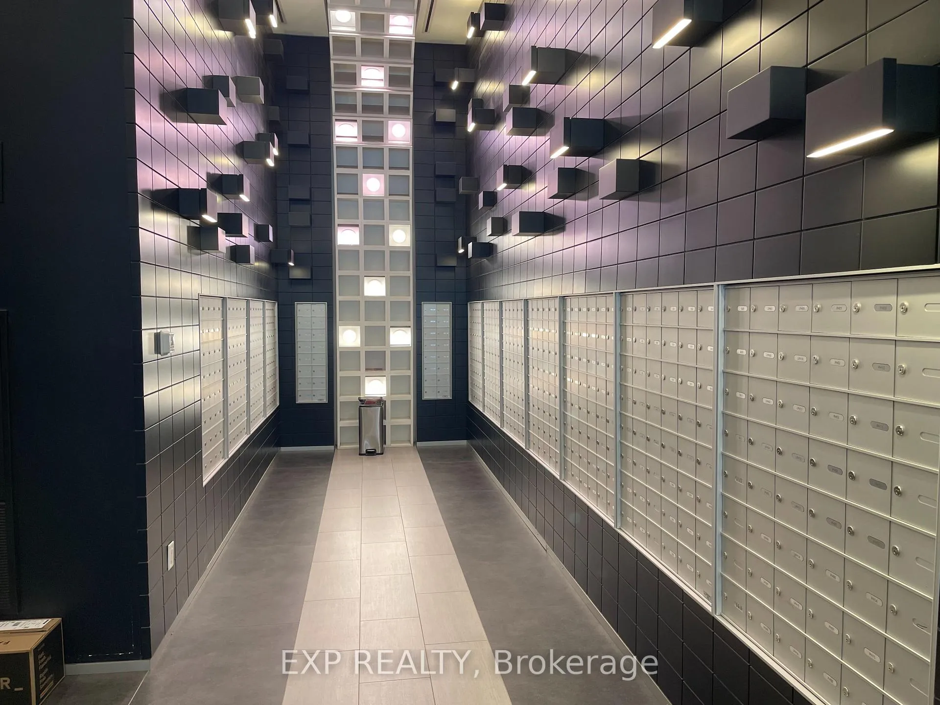 Photo 32 of Unit 2015, 195 Redpath Avenue, Toronto, Mount Pleasant West — HOMEH
