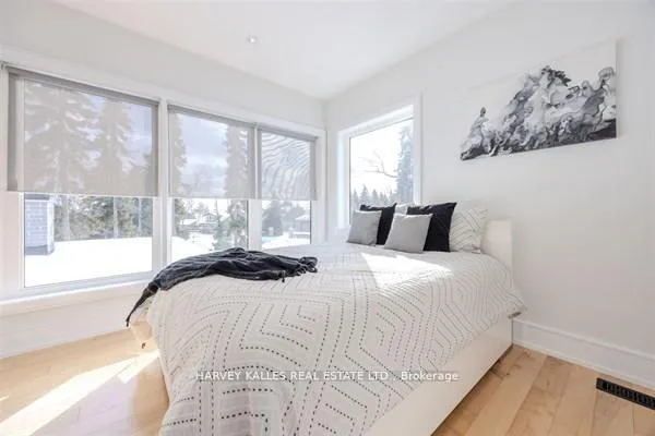 Photo 66 of 3279 Lakeshore Road, Burlington, Roseland — HOMEH