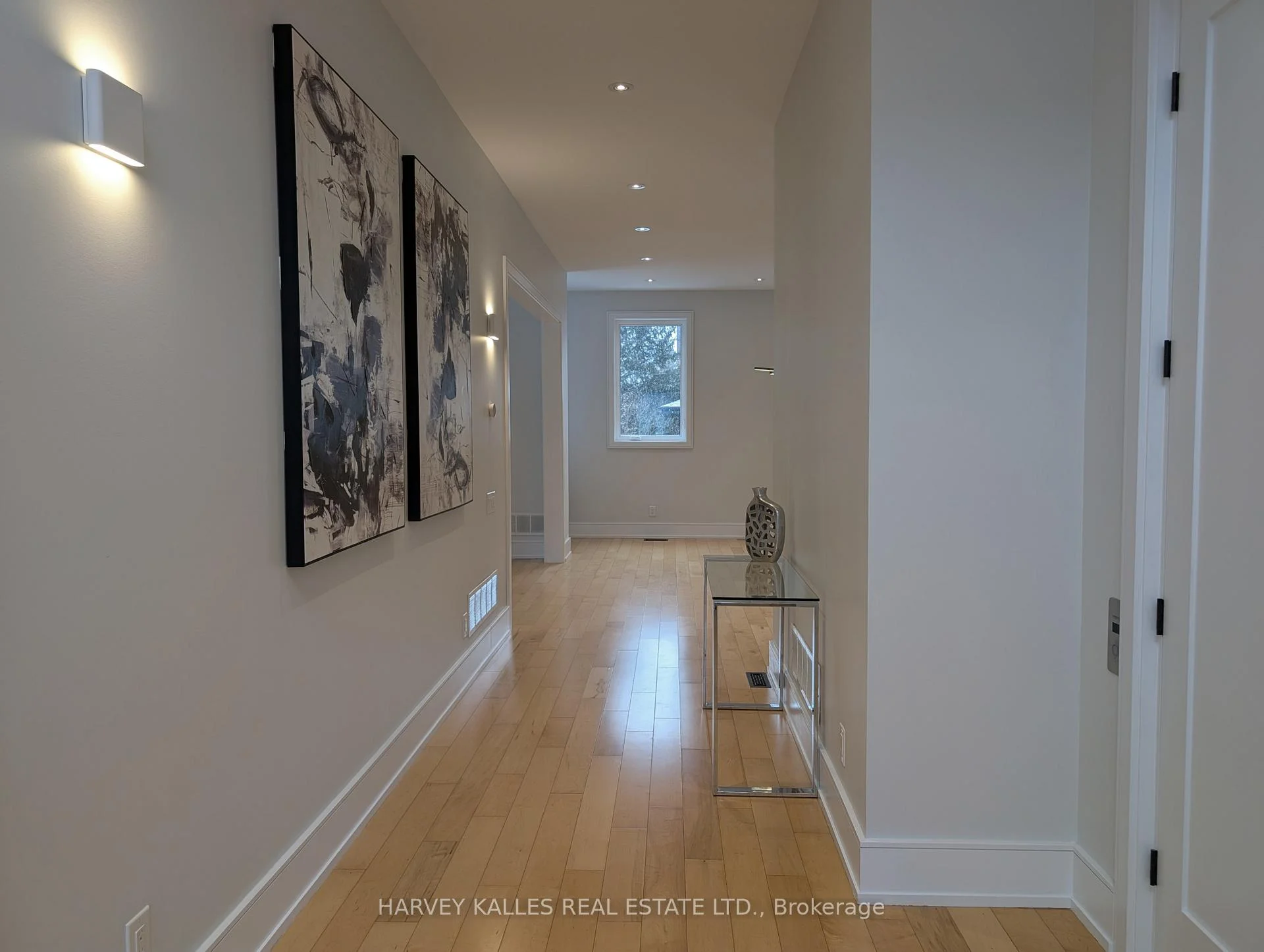 Photo 20 of 3279 Lakeshore Road, Burlington, Roseland — HOMEH