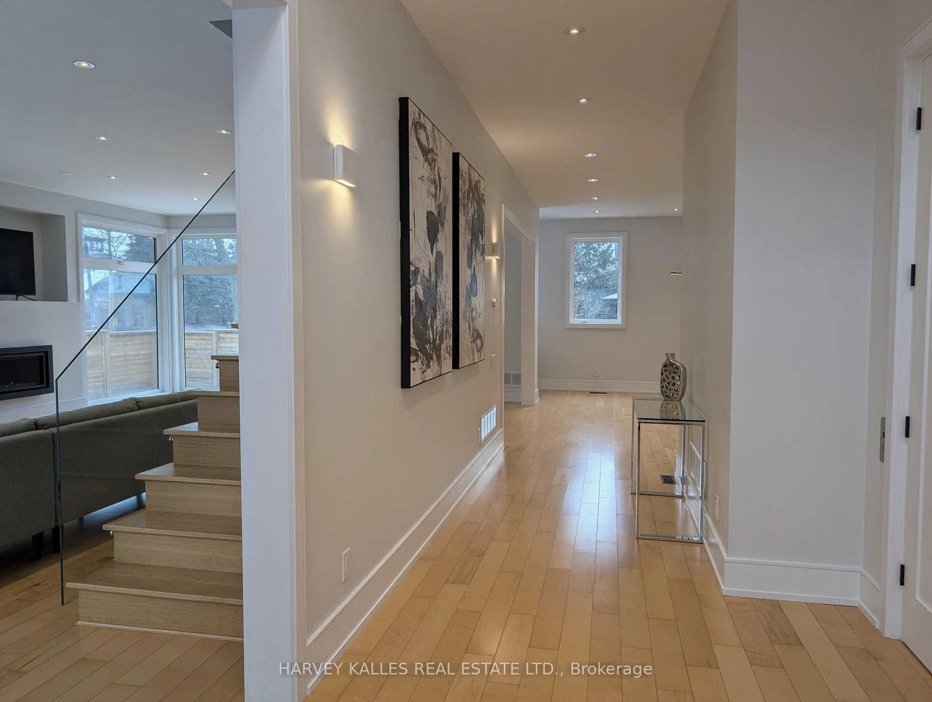 Photo 21 of 3279 Lakeshore Road, Burlington, Roseland — HOMEH