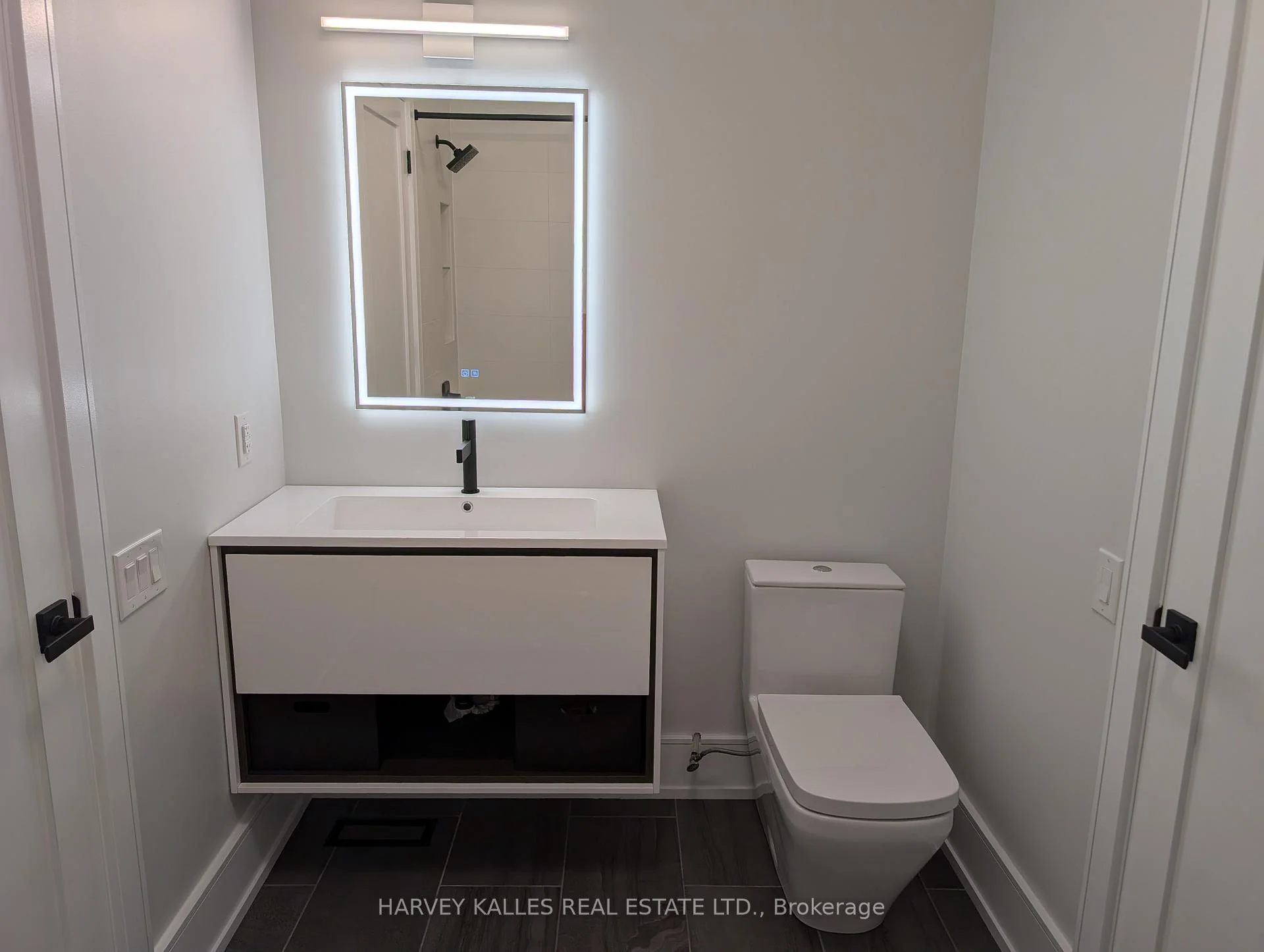 Photo 28 of 3279 Lakeshore Road, Burlington, Roseland — HOMEH